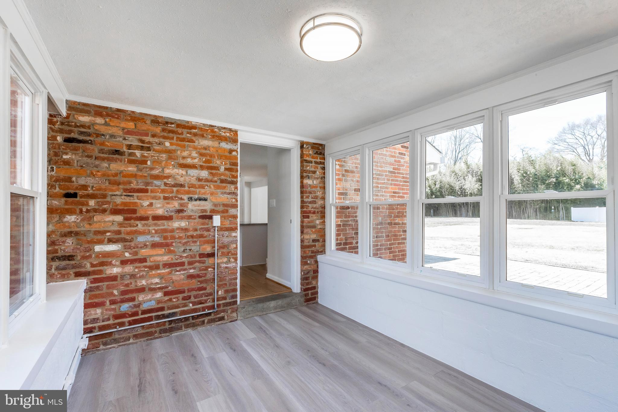 SHERWOOD MANOR - Residential