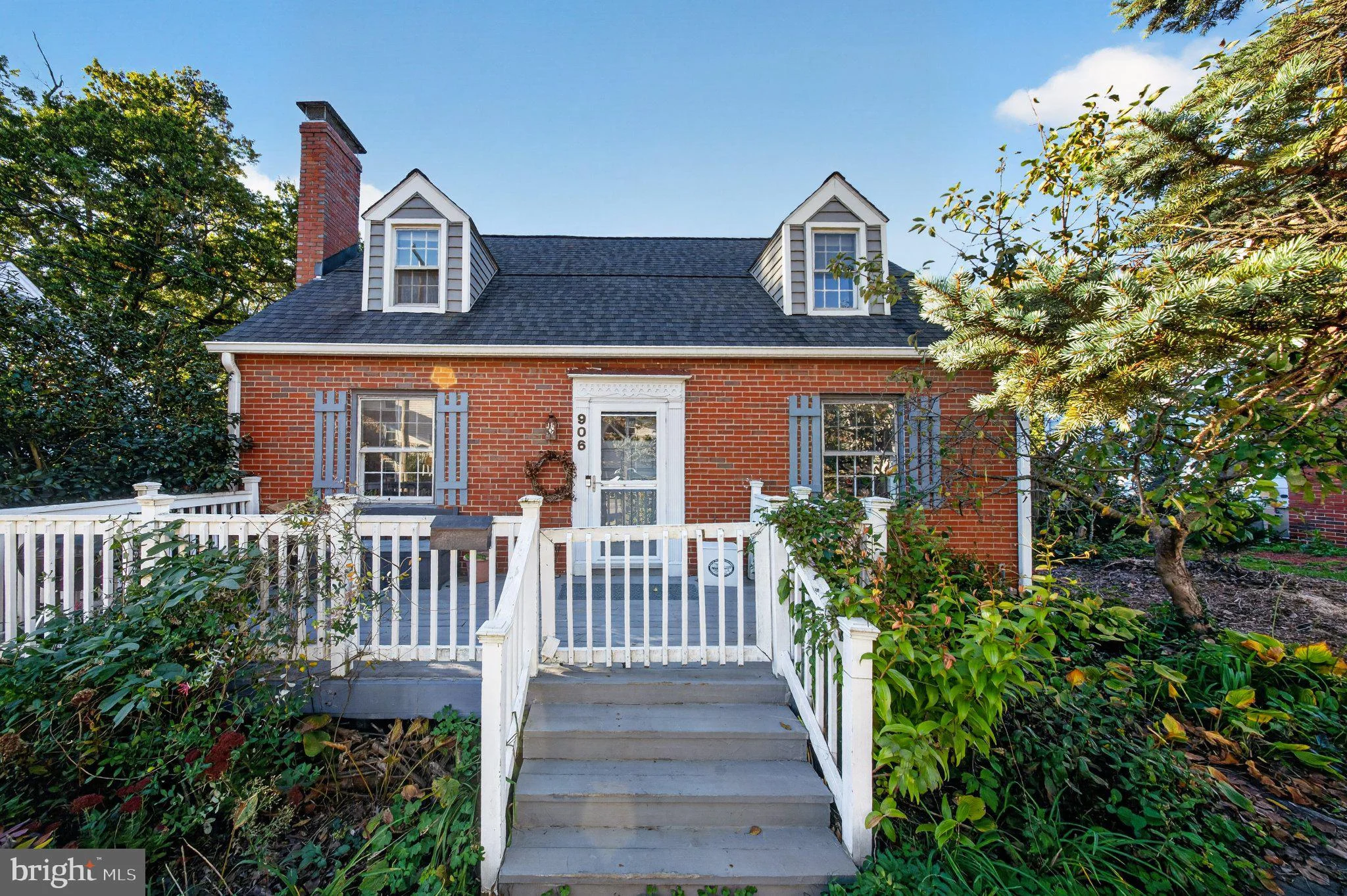 906 Philip Powers Drive