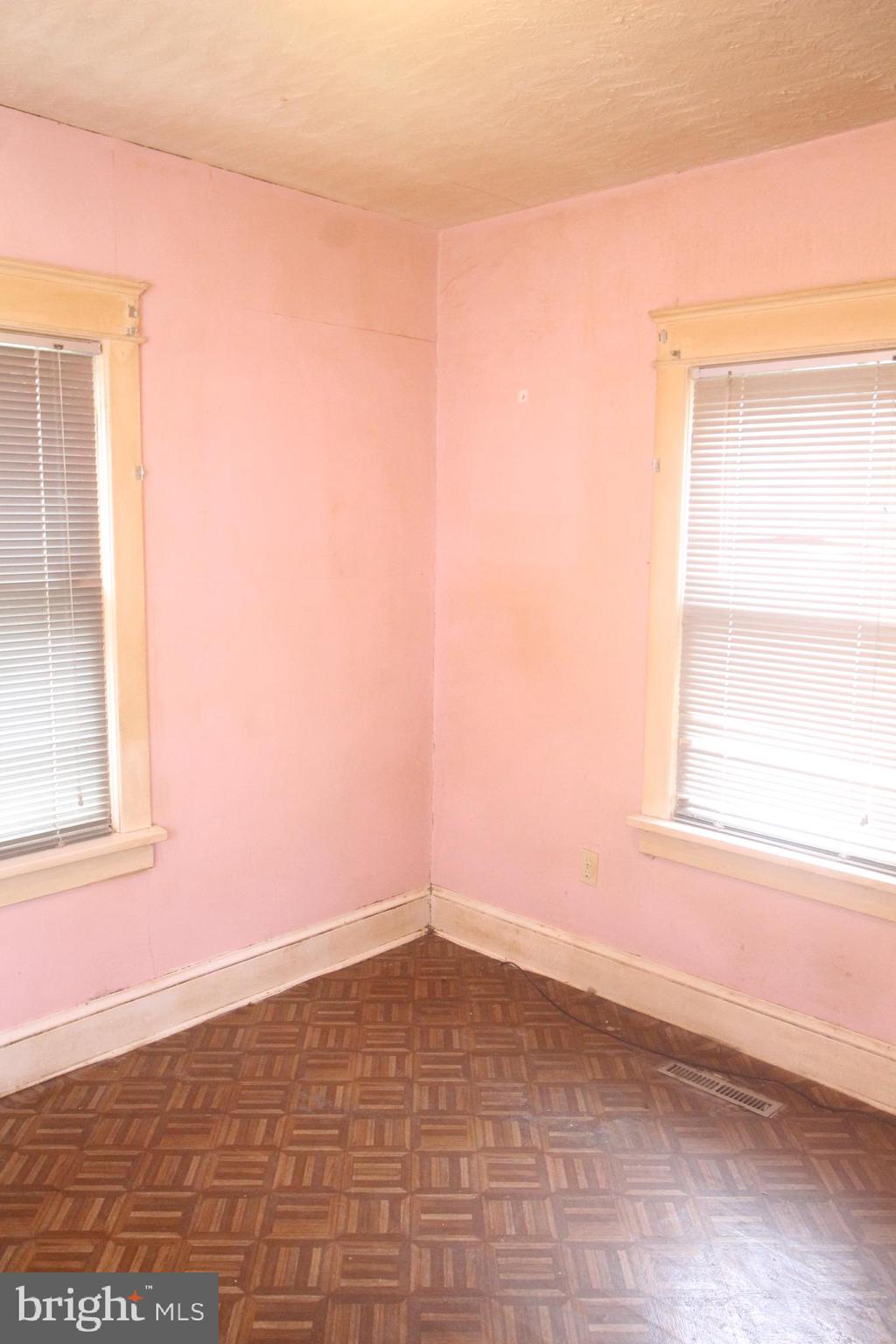 FRONT ROYAL - Residential