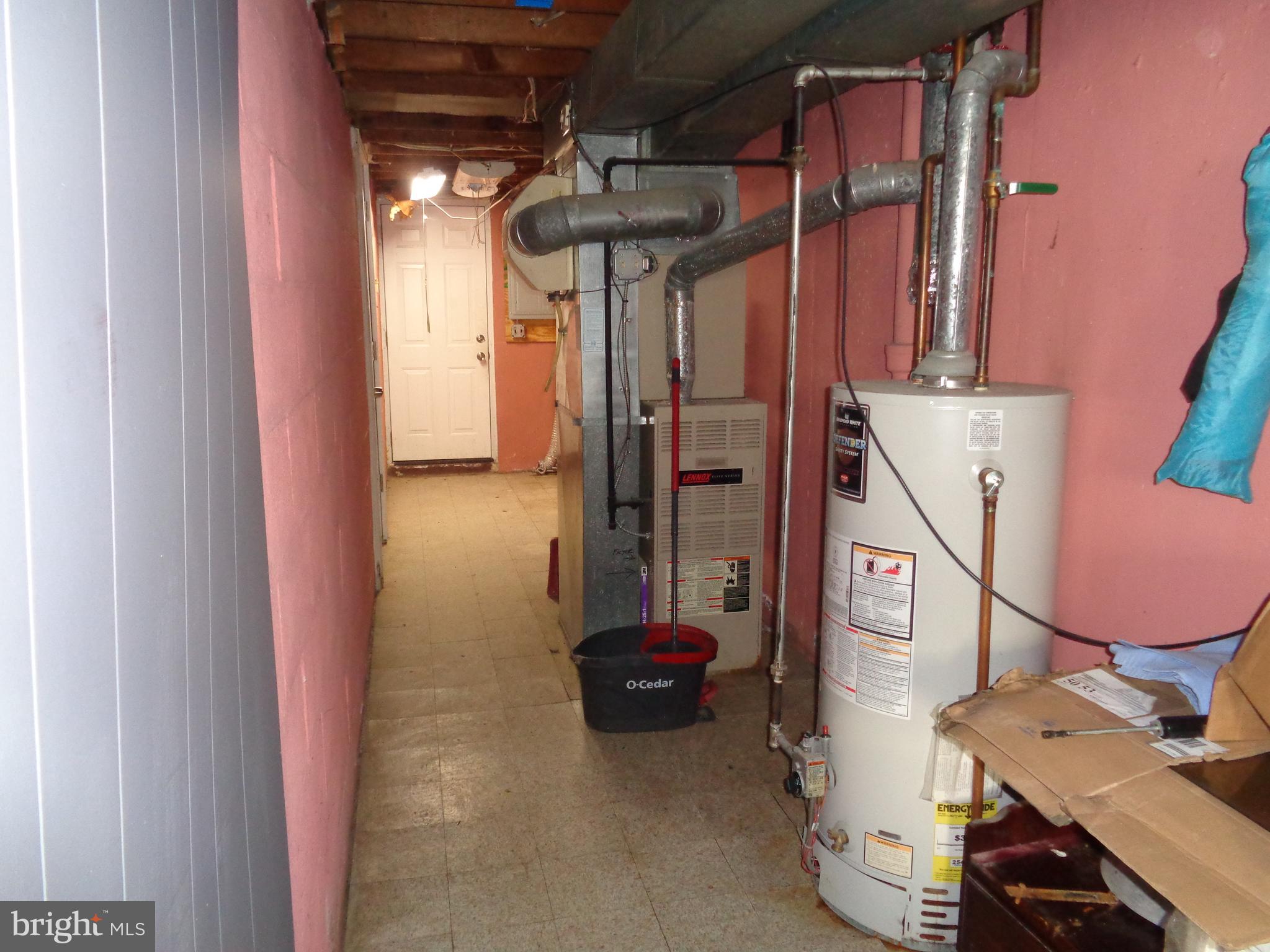 UPPER HOLMESBURG - Residential