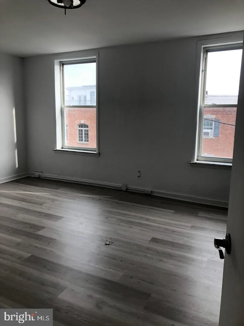 Philadelphia, Pennsylvania 19147, United States, 2 Bedrooms Bedrooms, ,1 BathroomBathrooms,Residential,Pending,109099