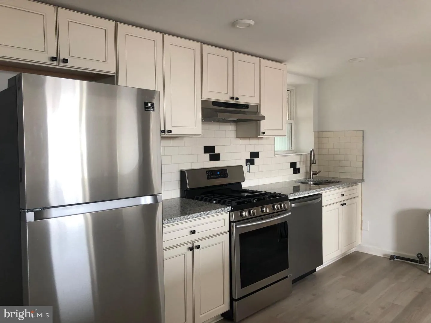 Philadelphia, Pennsylvania 19147, United States, 2 Bedrooms Bedrooms, ,1 BathroomBathrooms,Residential,Pending,109099