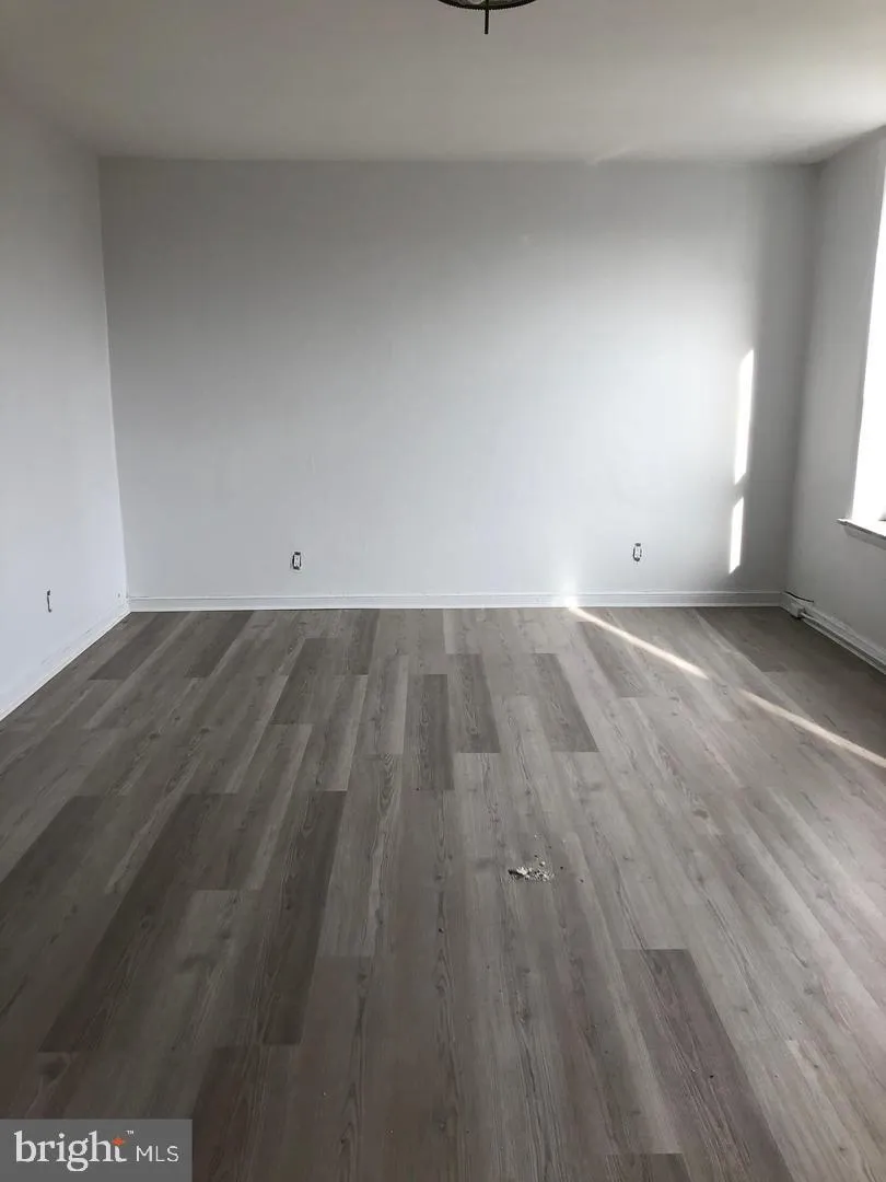 Philadelphia, Pennsylvania 19147, United States, 2 Bedrooms Bedrooms, ,1 BathroomBathrooms,Residential,Pending,109099