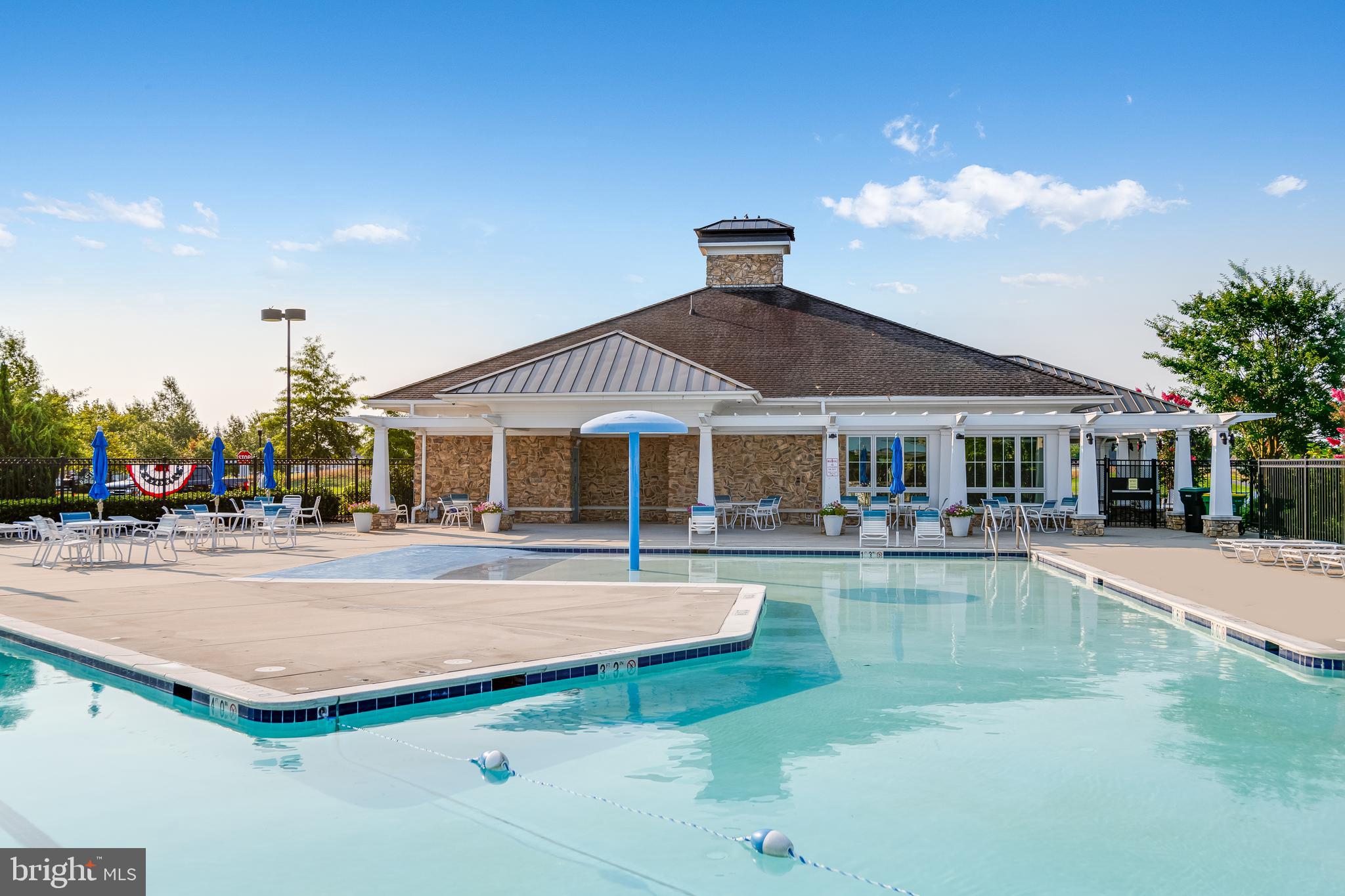 PLANTATION LAKES - Residential