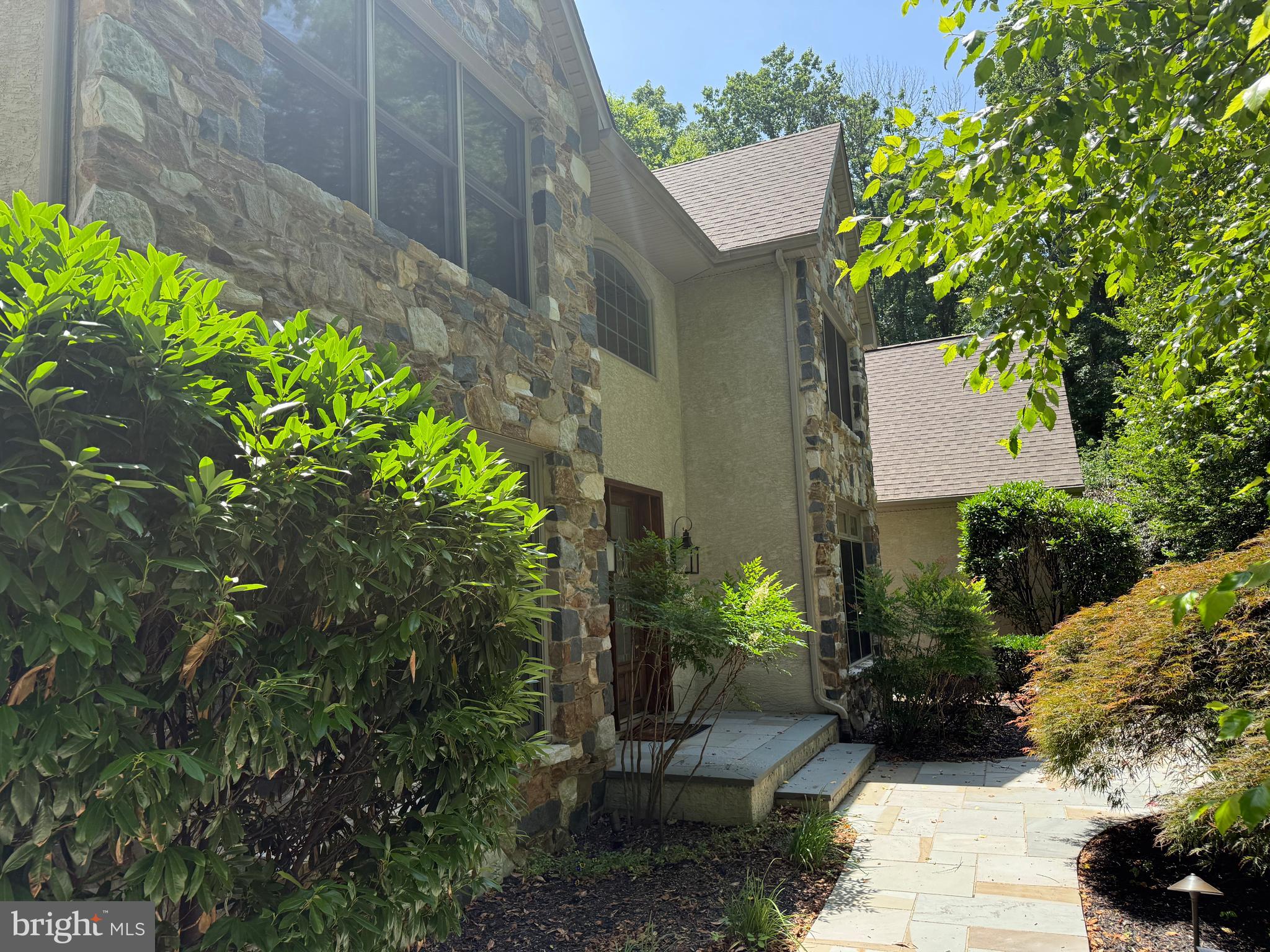 1714 HICKORY HILL ROAD
