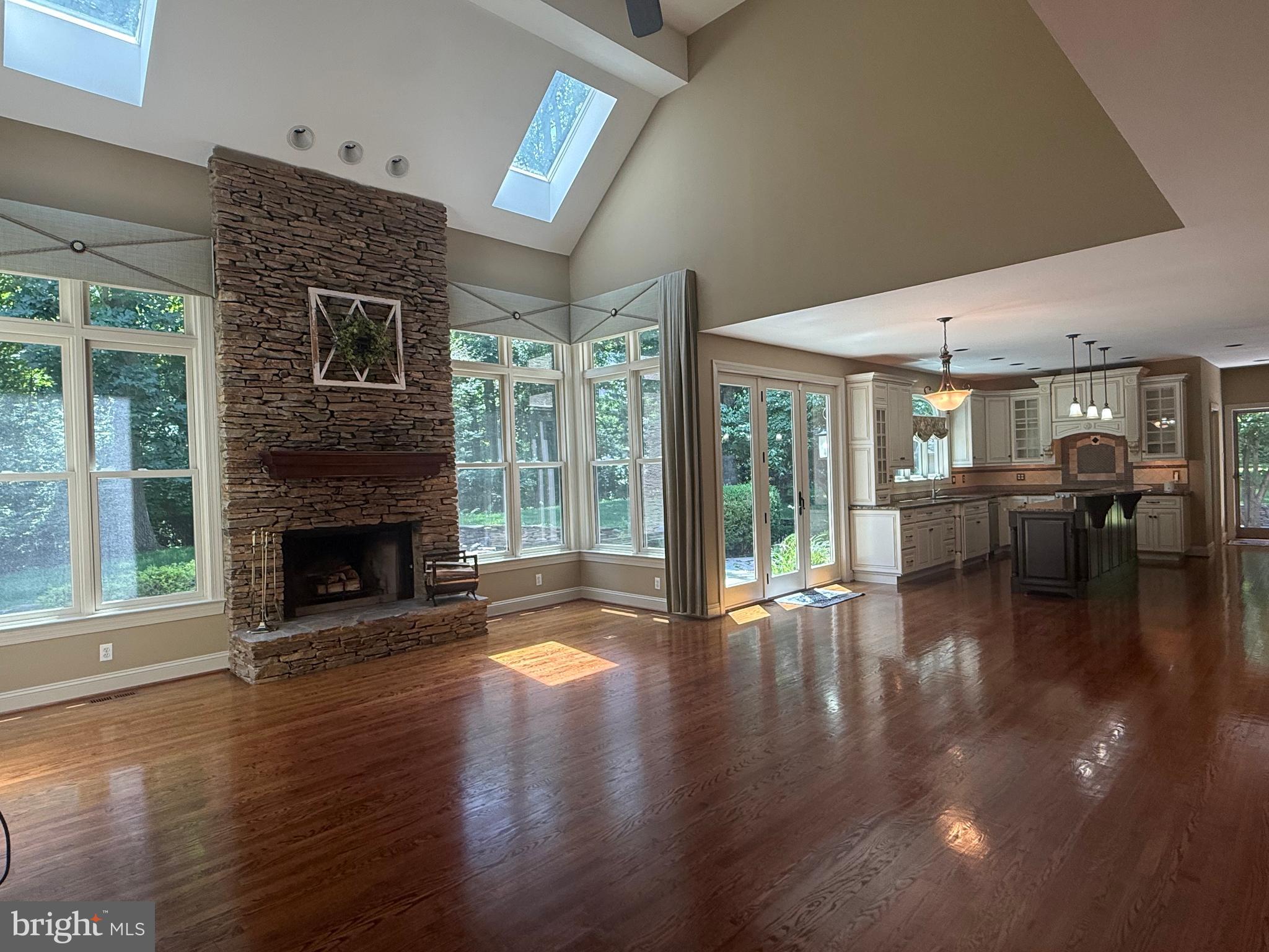 1714 HICKORY HILL ROAD