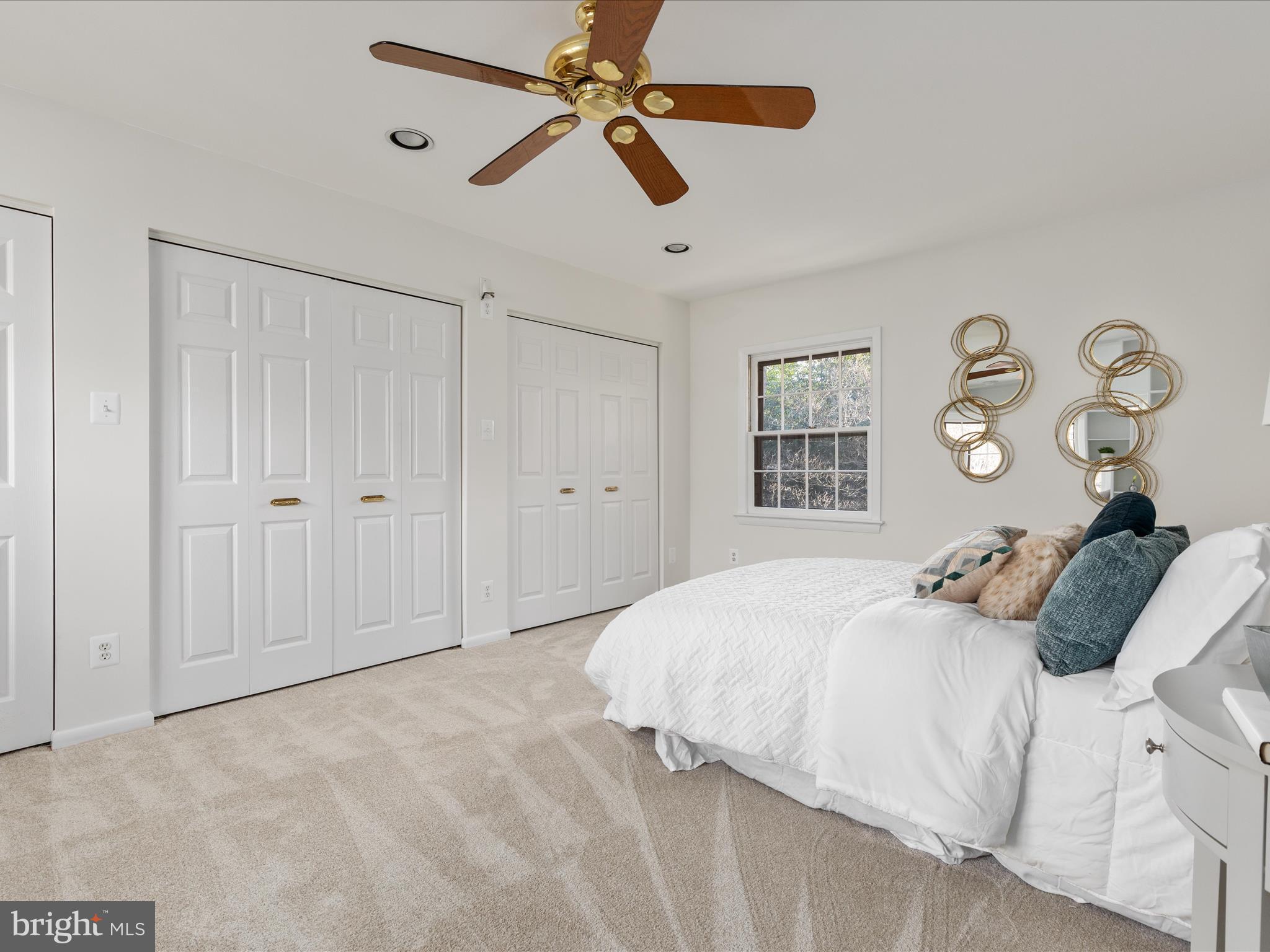 CHAIN BRIDGE FOREST - Residential