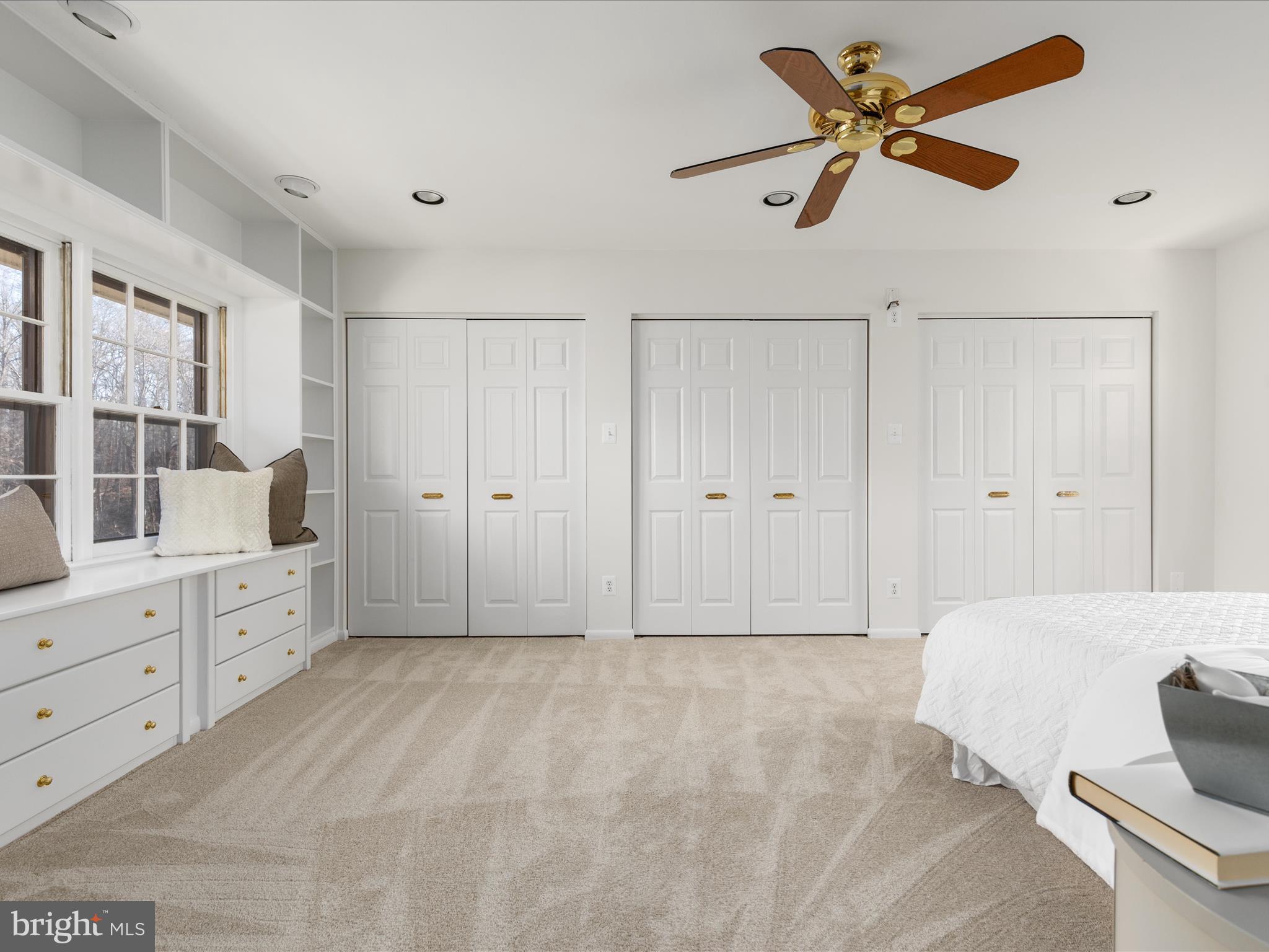 CHAIN BRIDGE FOREST - Residential