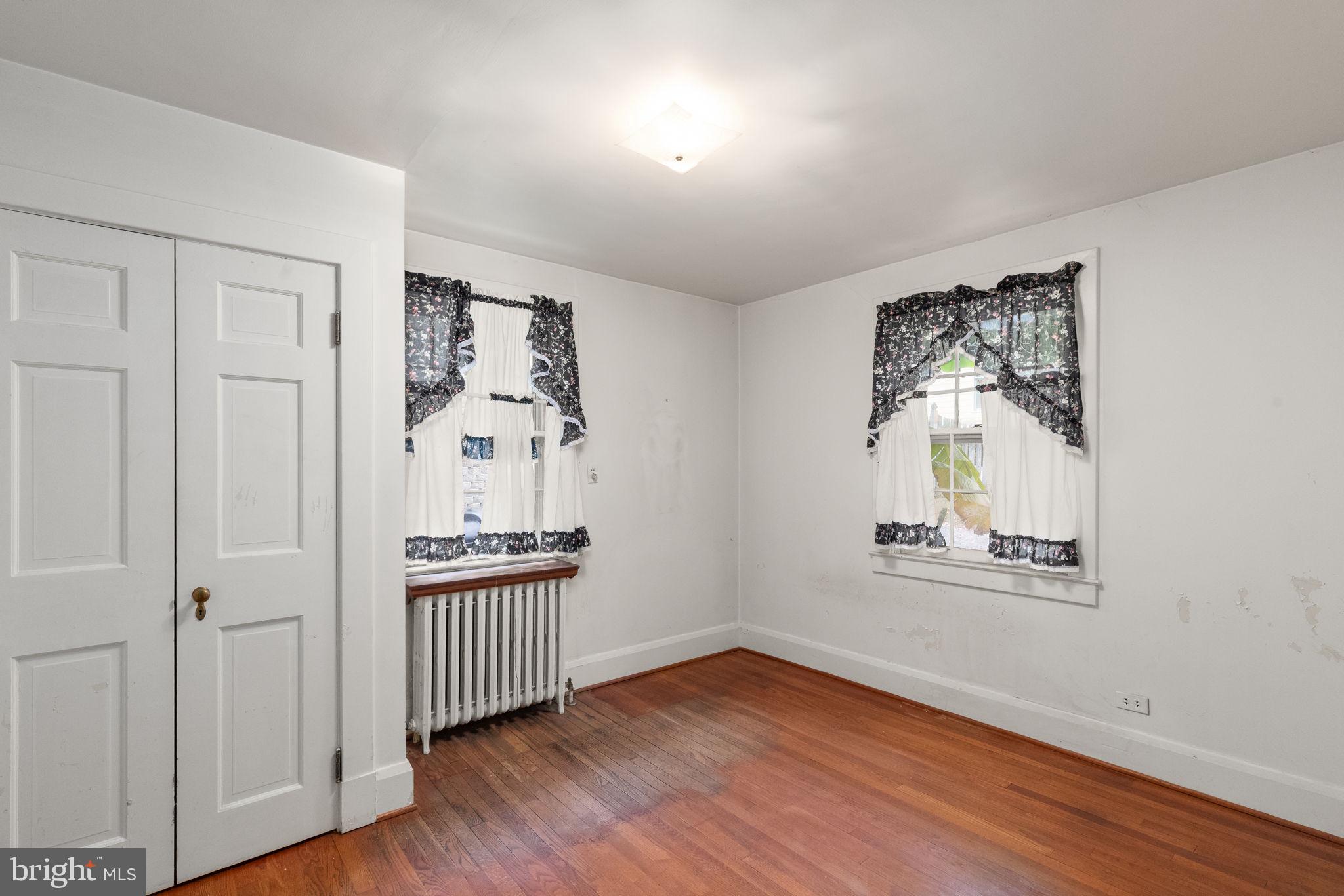 RUXTON - Residential