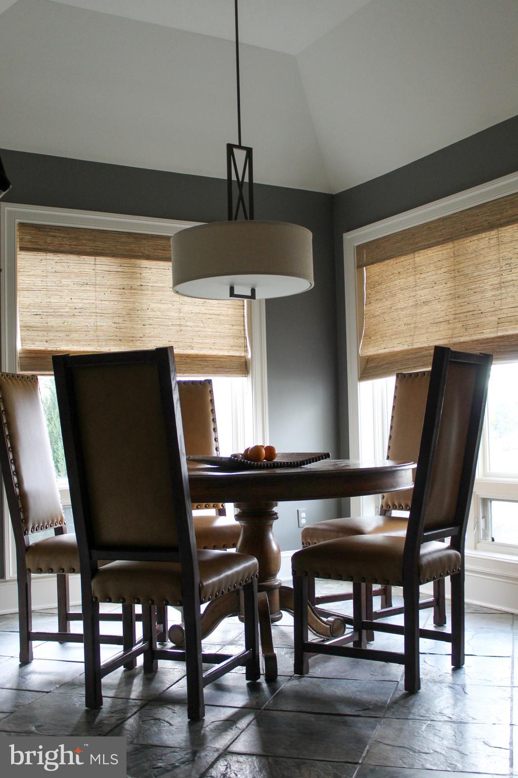 LONG MEADOW ESTATES - Residential