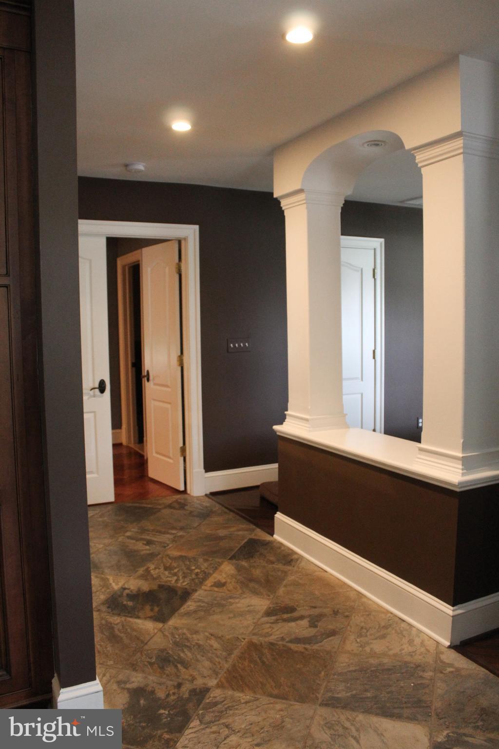 LONG MEADOW ESTATES - Residential