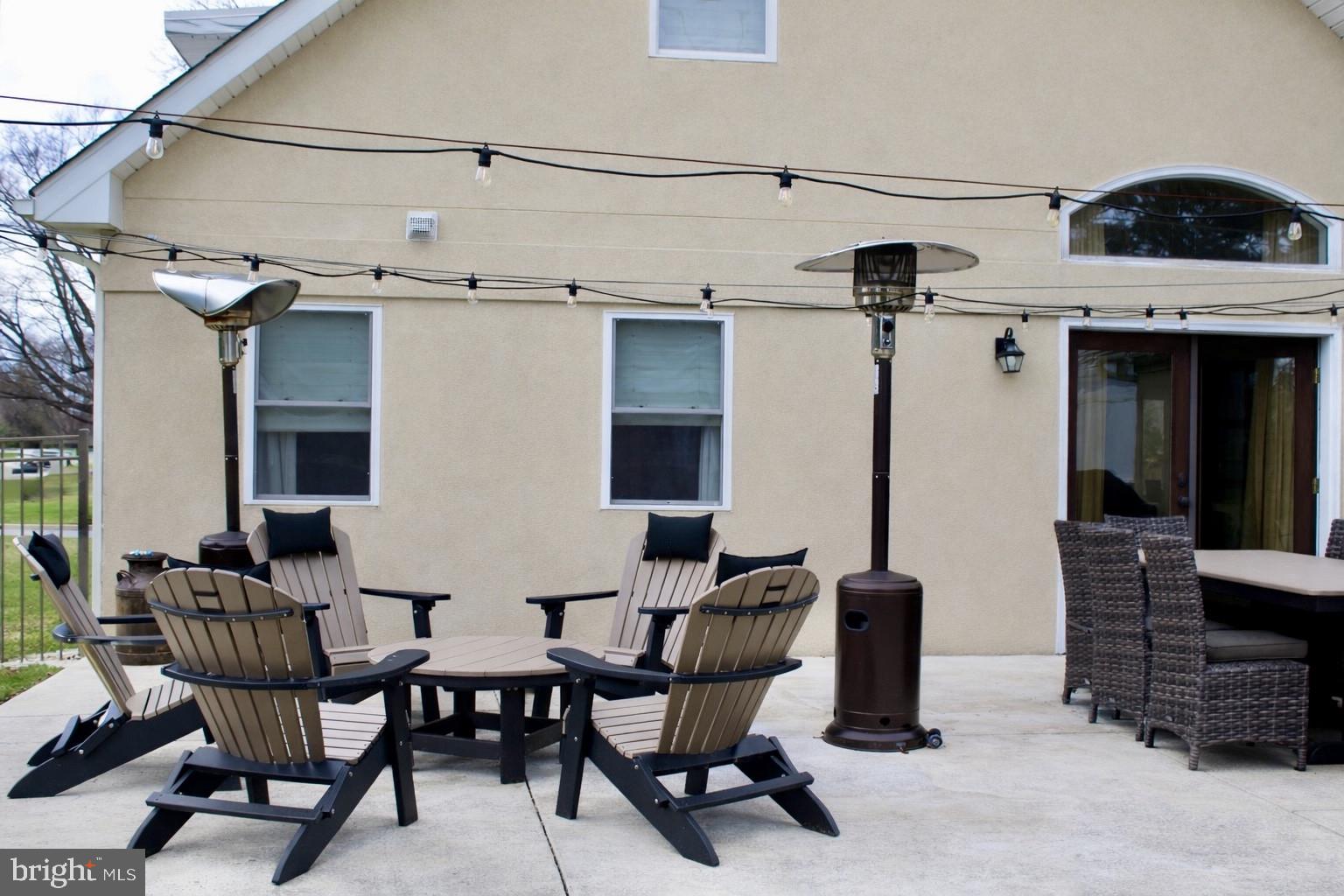 LONG MEADOW ESTATES - Residential