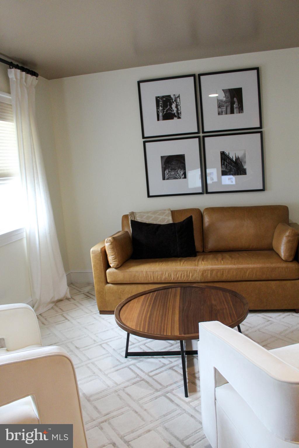 LONG MEADOW ESTATES - Residential