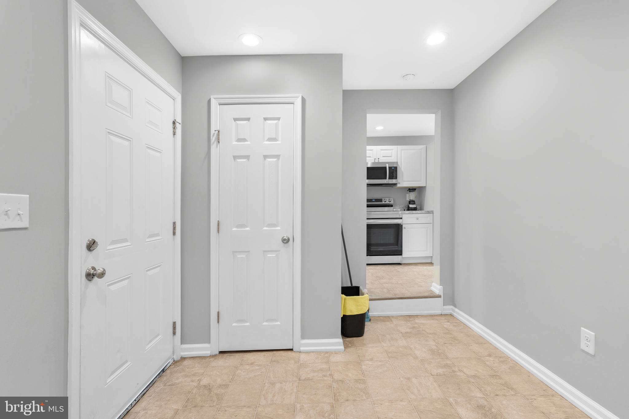 NON AVAILABLE - Residential