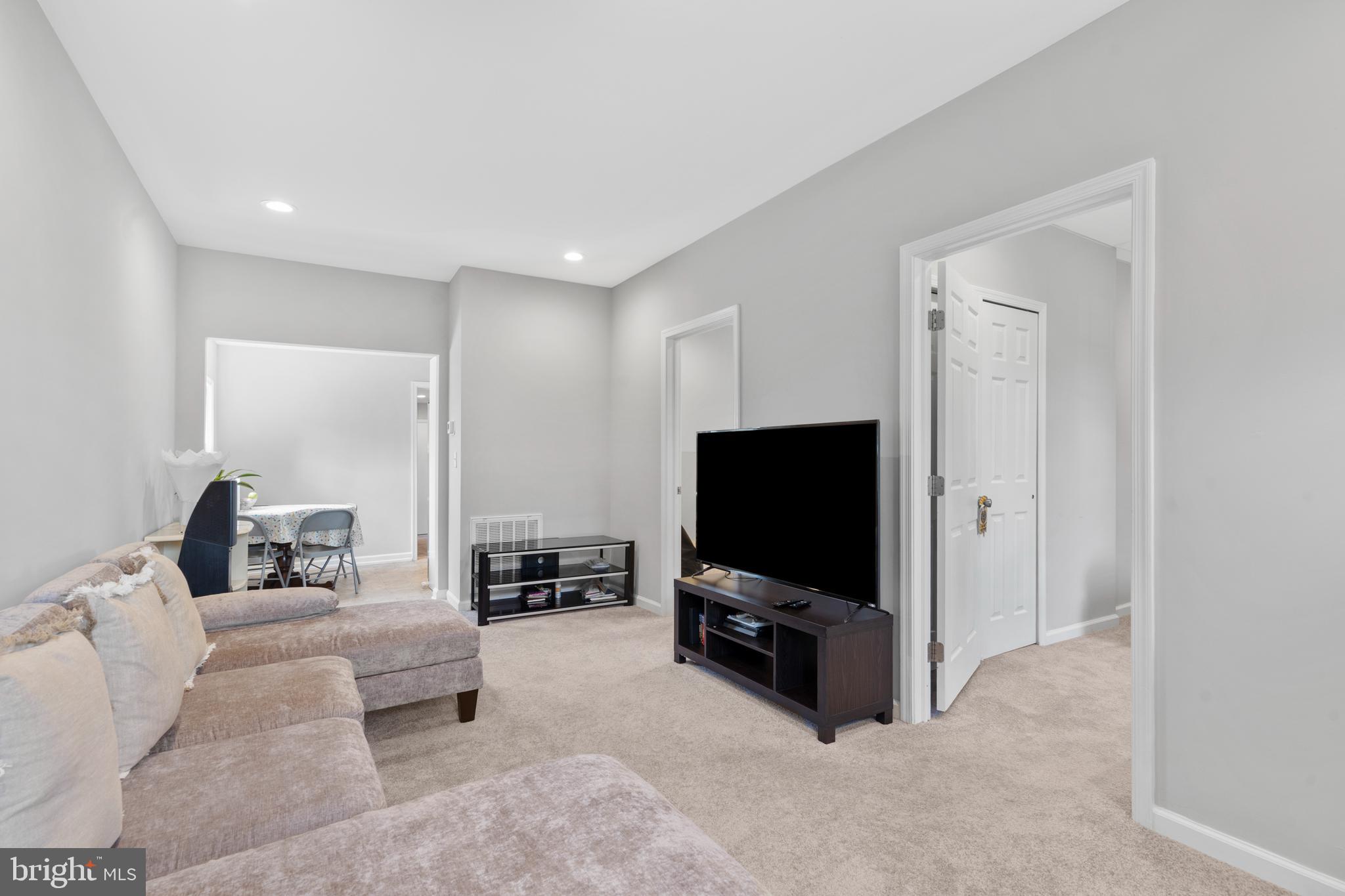 NON AVAILABLE - Residential