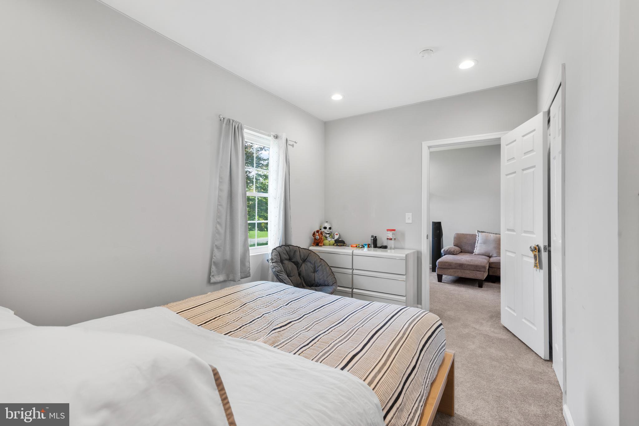 NON AVAILABLE - Residential