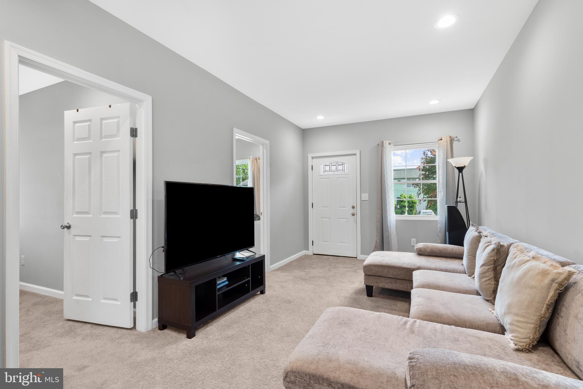 NON AVAILABLE - Residential