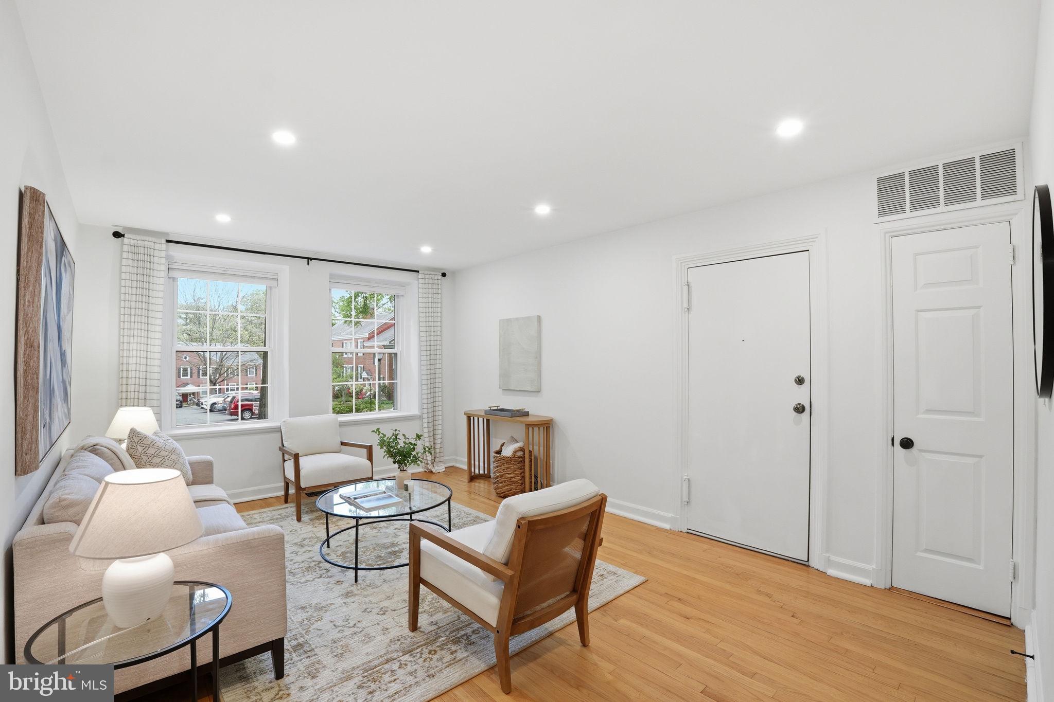 2938 S COLUMBUS STREET A2