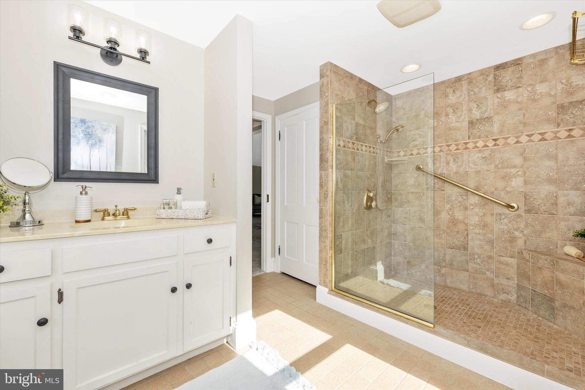 KELLERTON - Residential