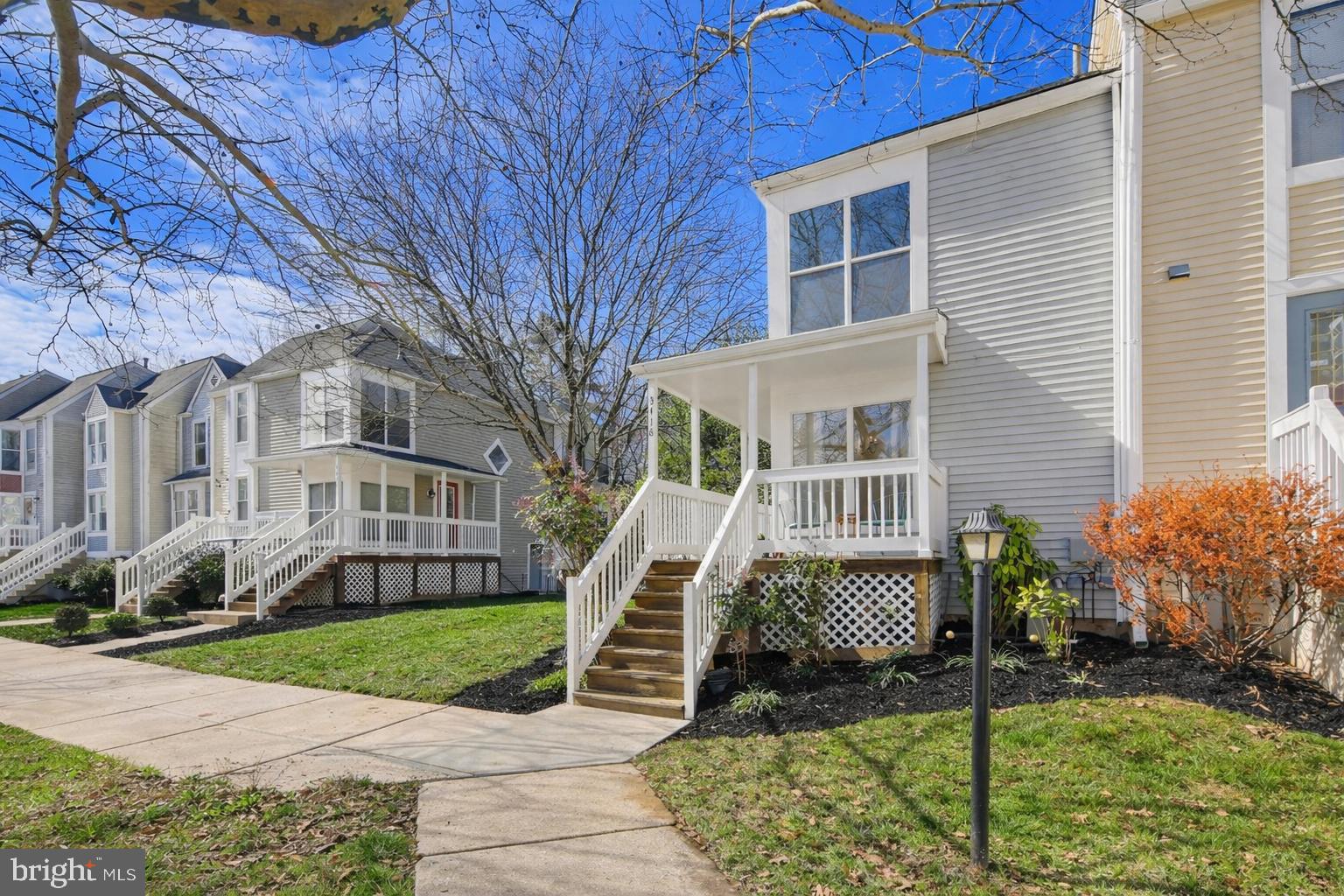 3418 WHISPERING HILLS PLACE