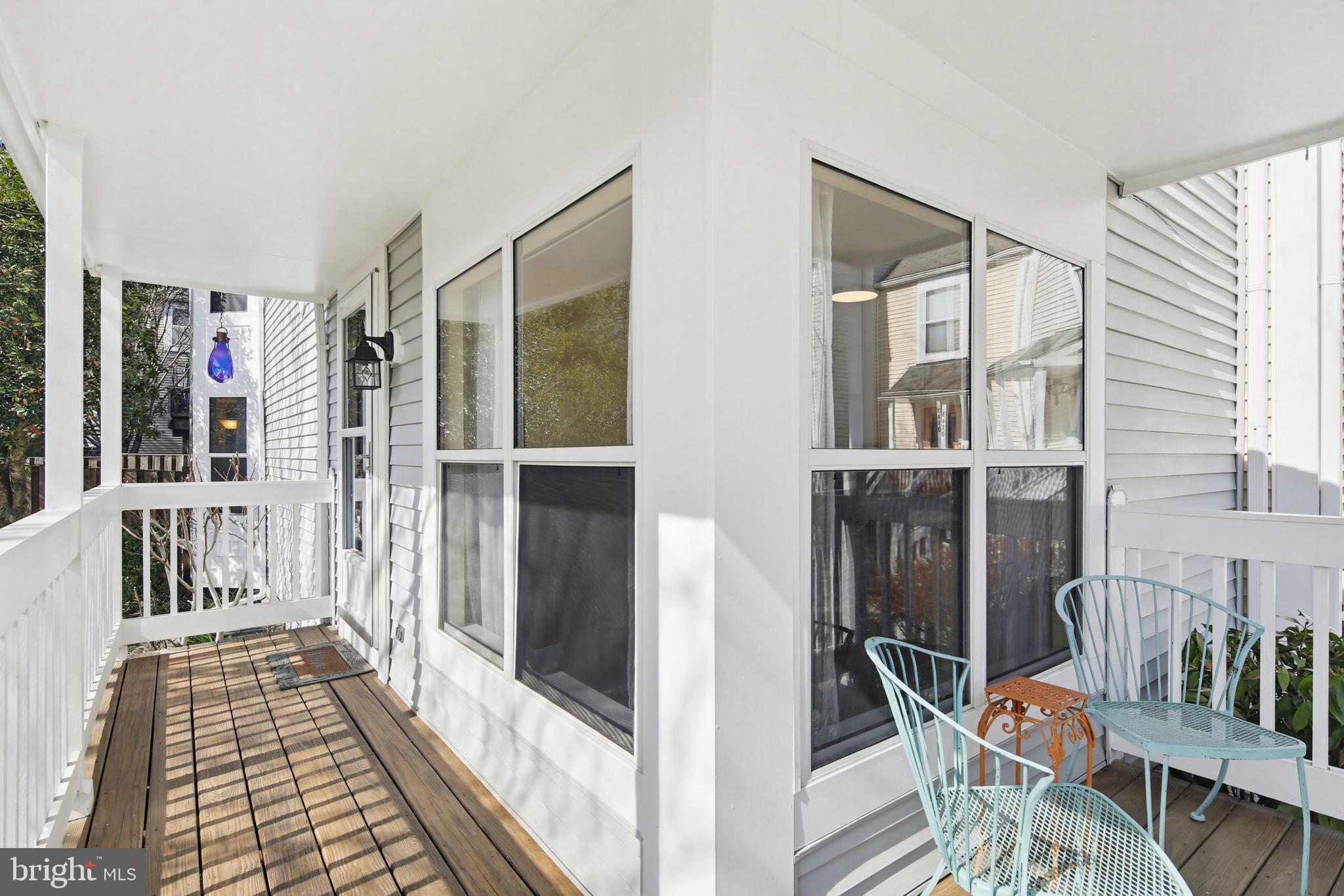 3418 WHISPERING HILLS PLACE