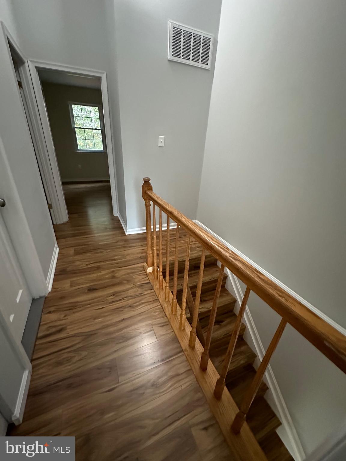 OWENS GLEN - Residential Lease