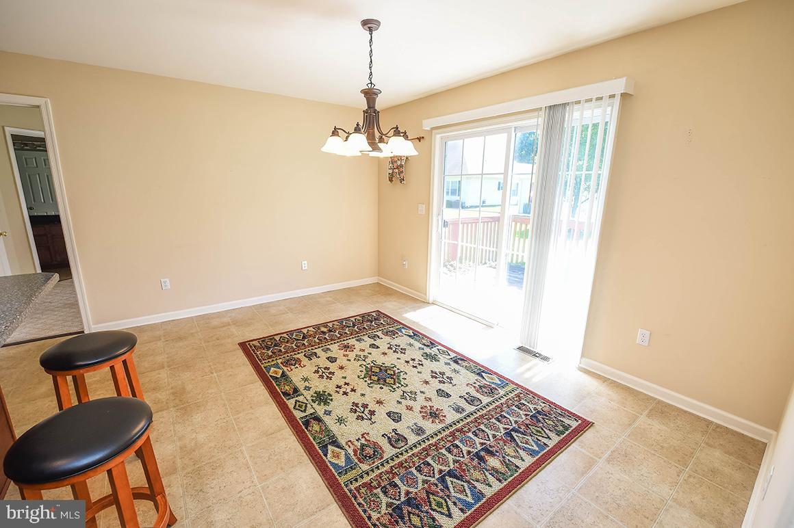 STONE GATE - Residential Lease