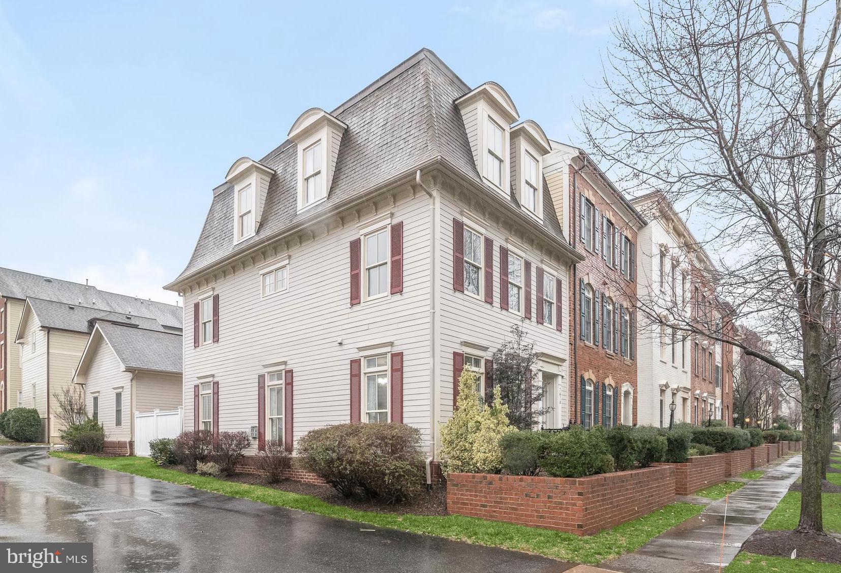 MAPLE LAWN - Residential