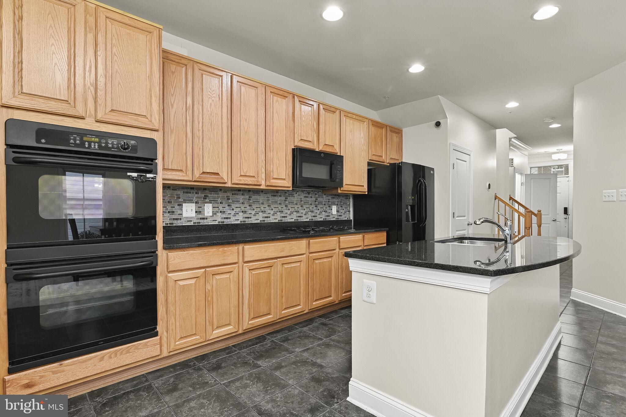 MAPLE LAWN - Residential