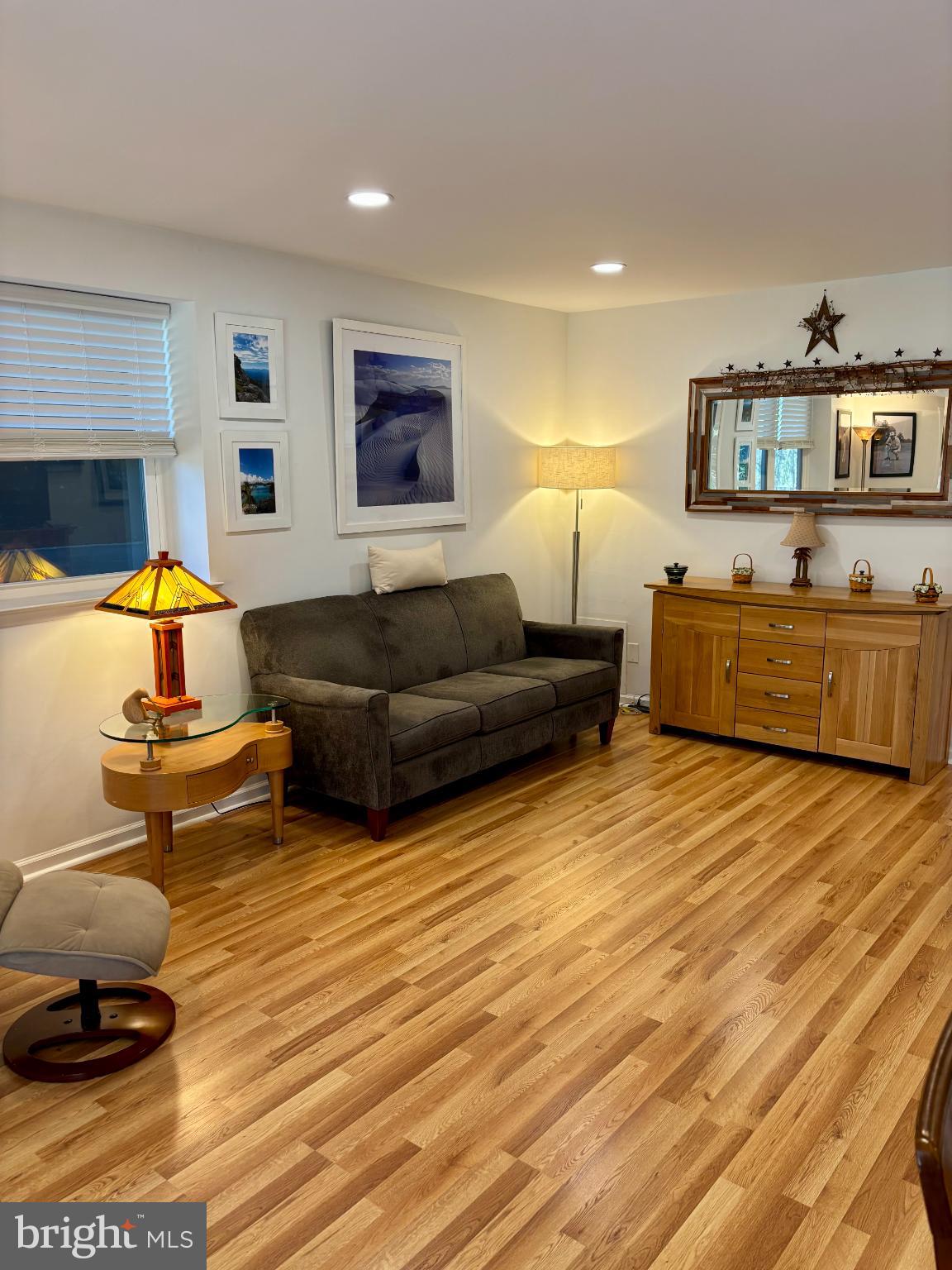 13 FAIRWAY ROAD D 13D