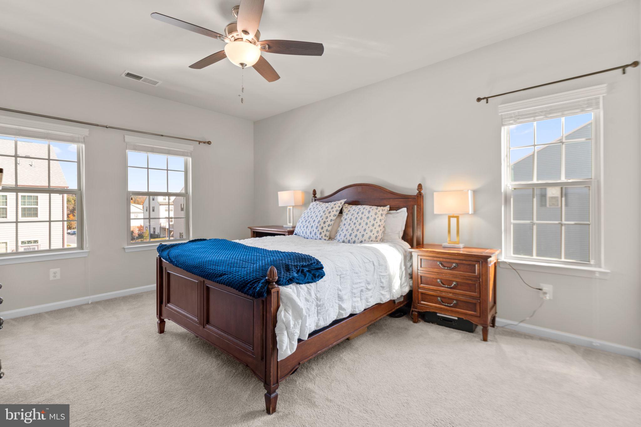 PARKSIDE - Residential