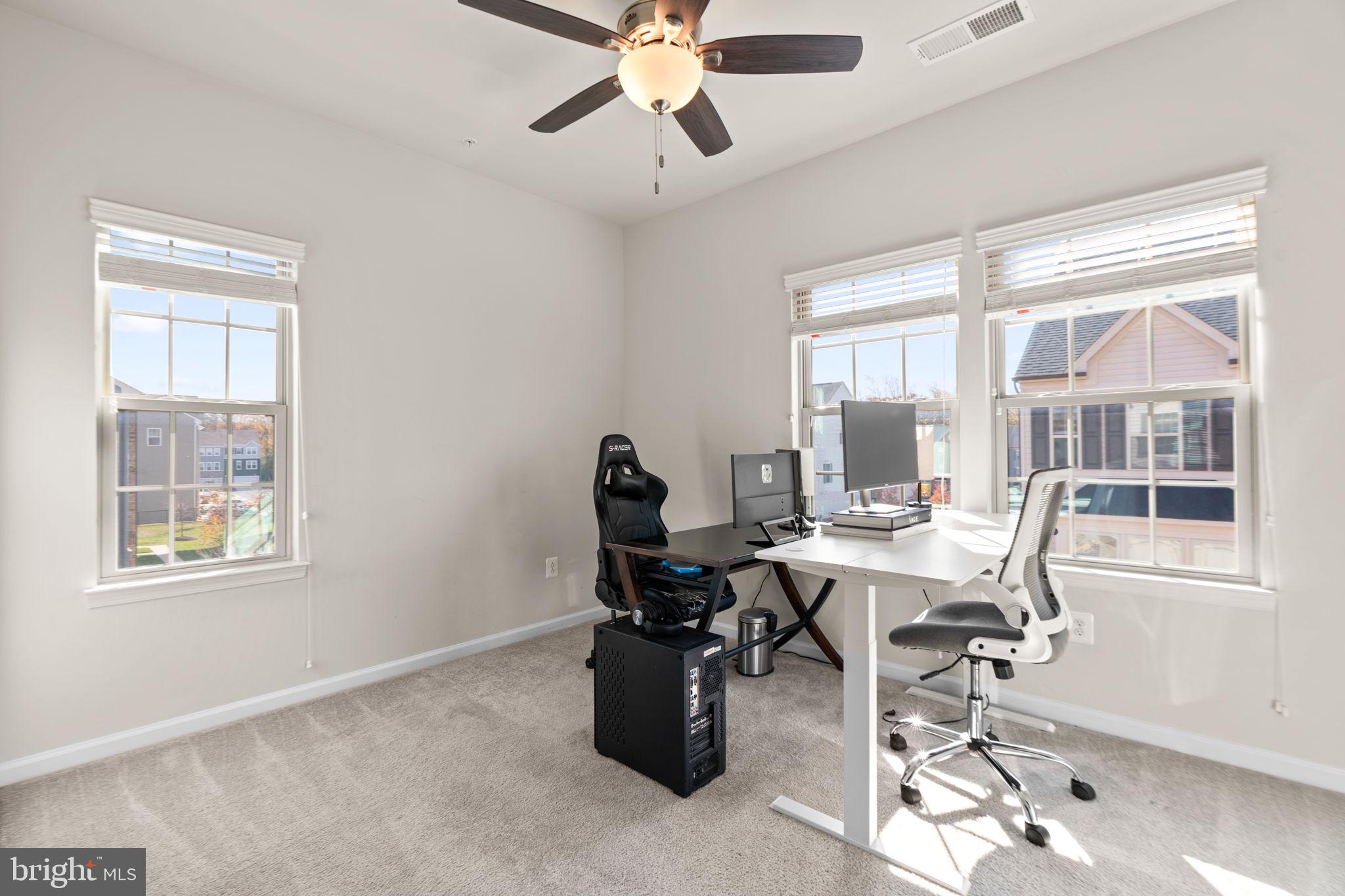 PARKSIDE - Residential