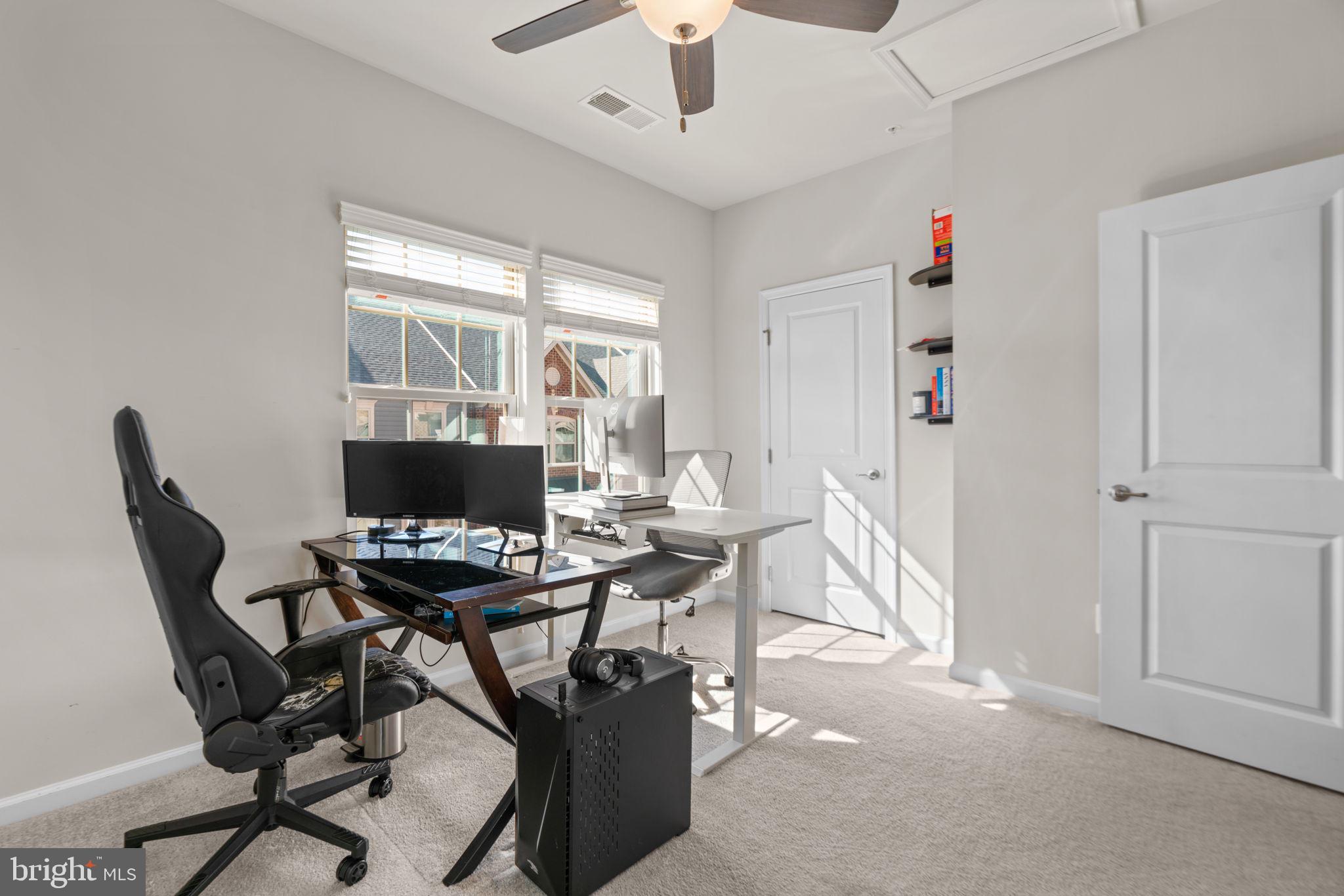 PARKSIDE - Residential