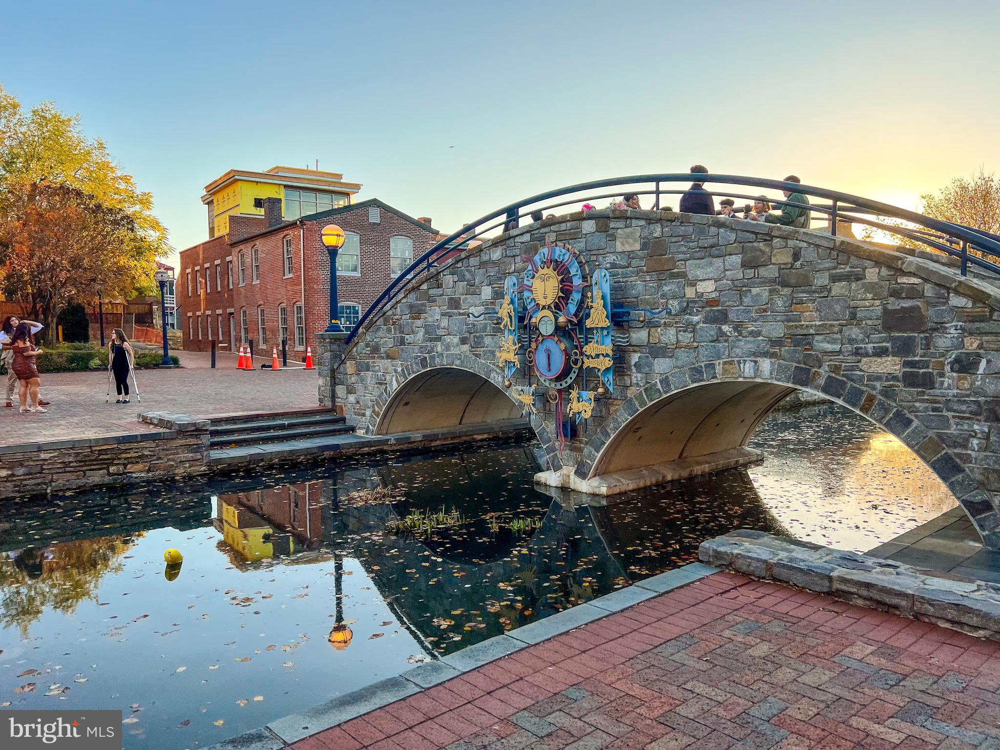 PRESTON - Residential