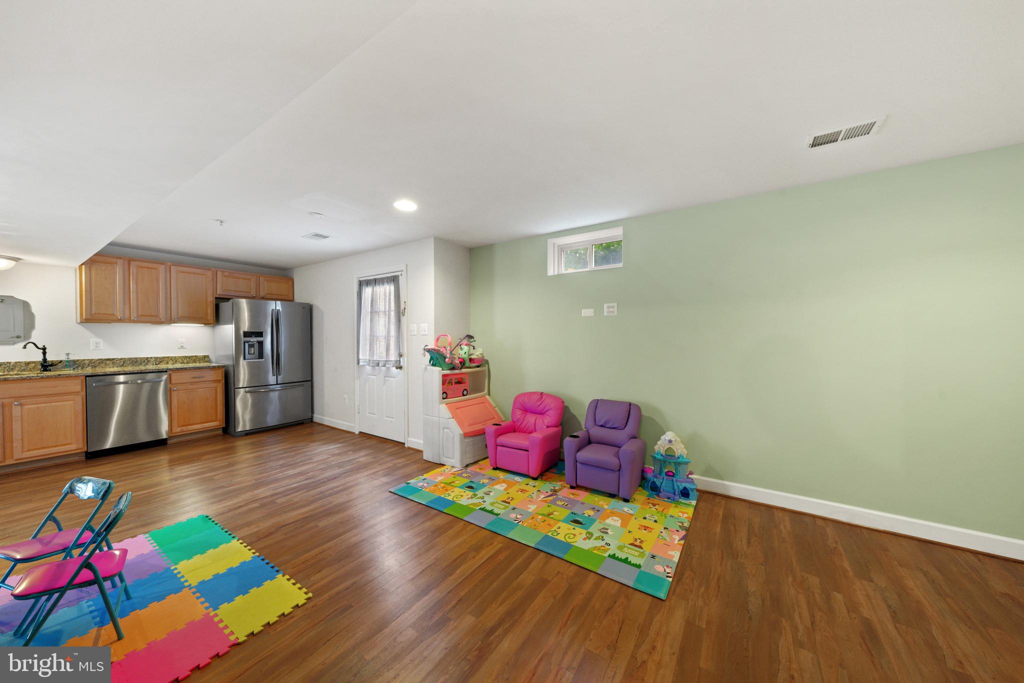 PRESTON - Residential