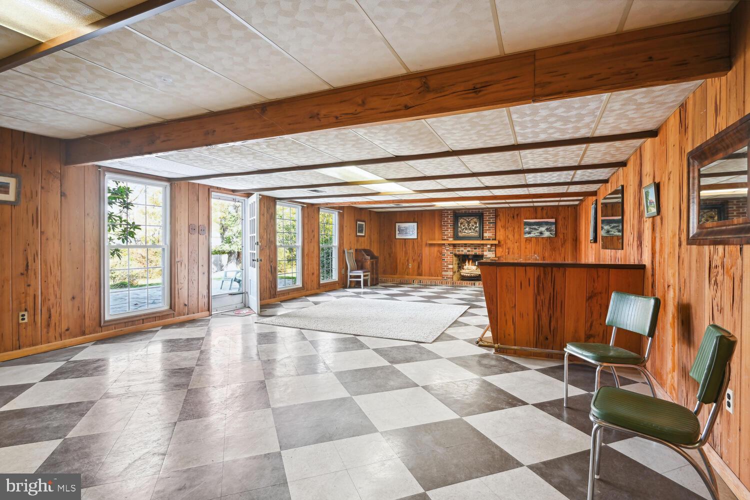 LAKE NORMANDY ESTATES - Residential