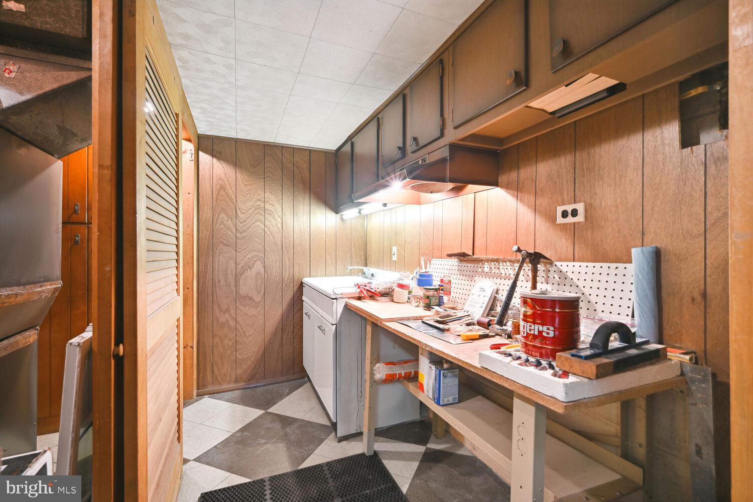 LAKE NORMANDY ESTATES - Residential