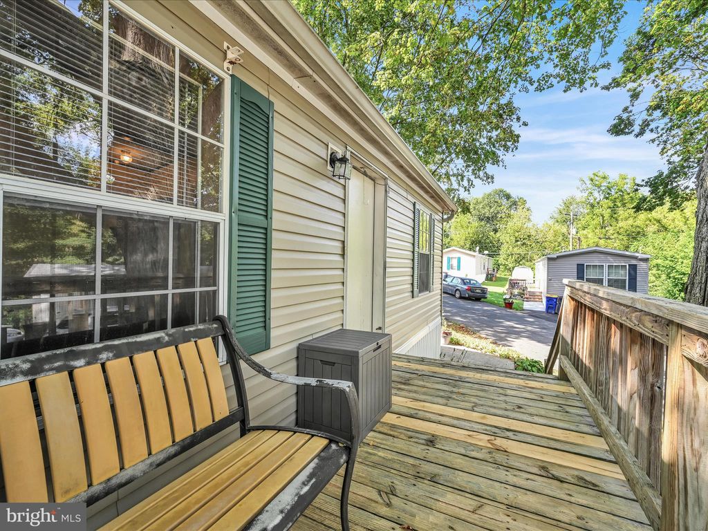 Photo of 26 EARL LN, LITITZ, PA 17543 (MLS # PALA2040410)