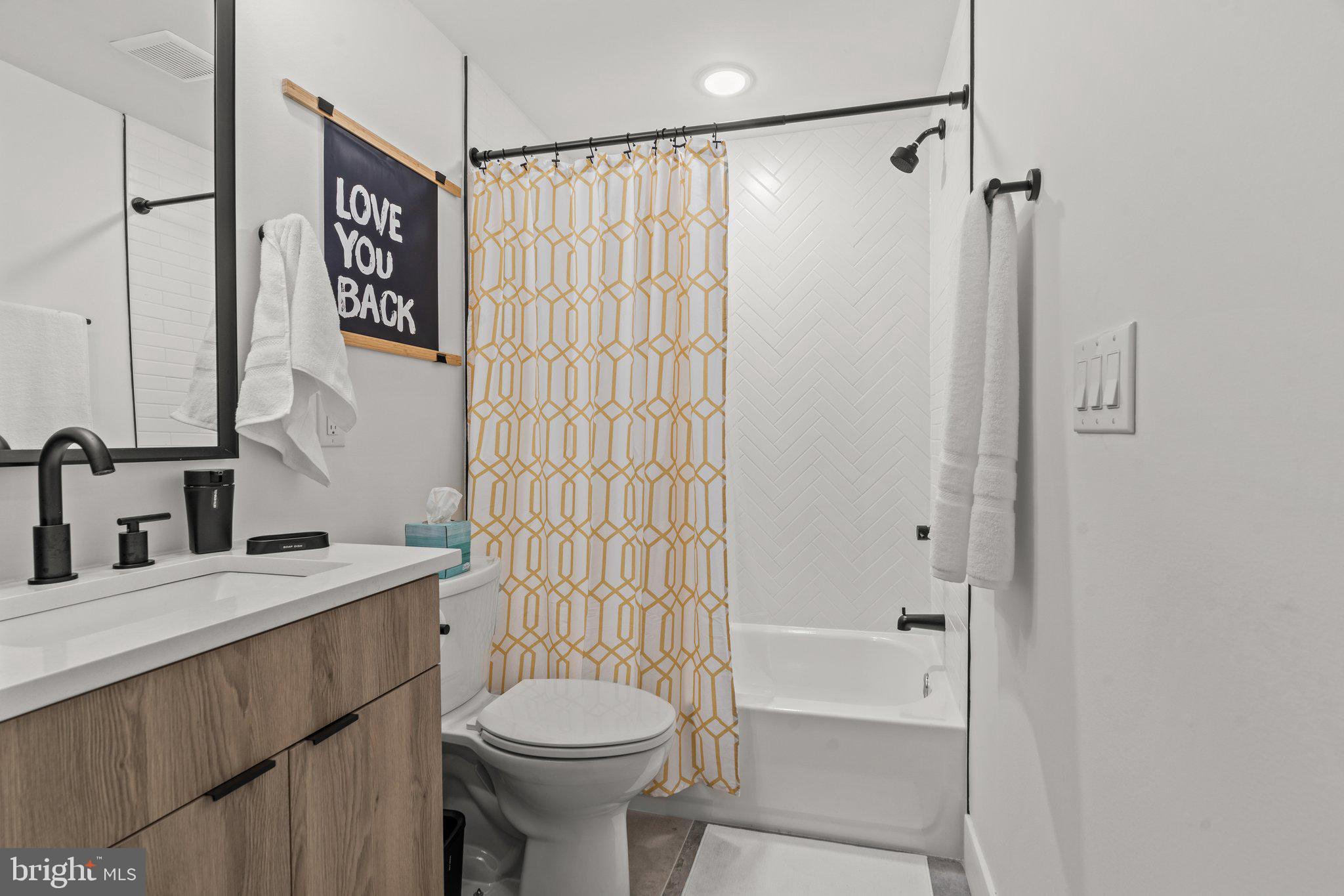 POWELTON VILLAGE - Residential Lease