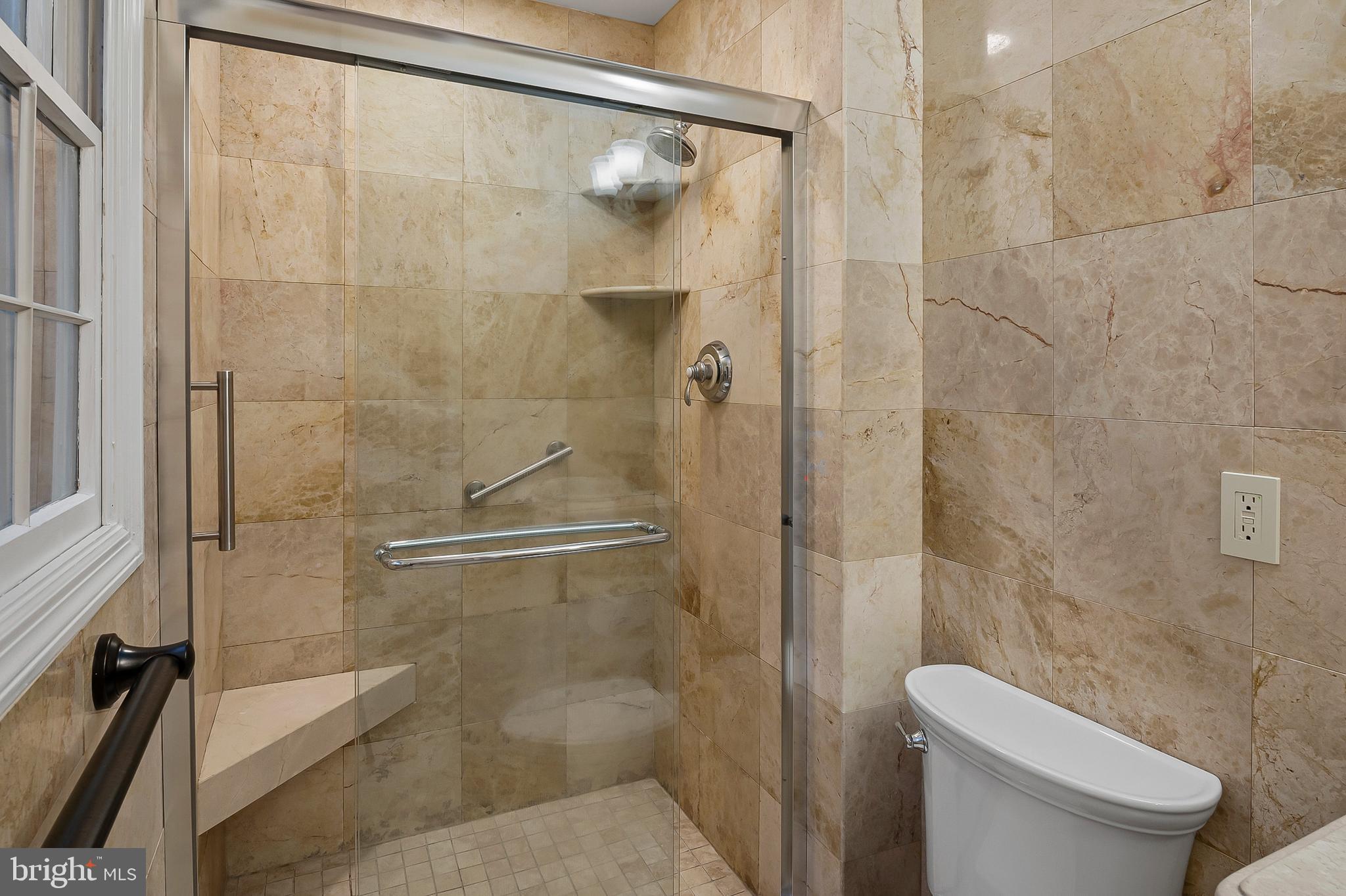 THUNDER HILL - Residential