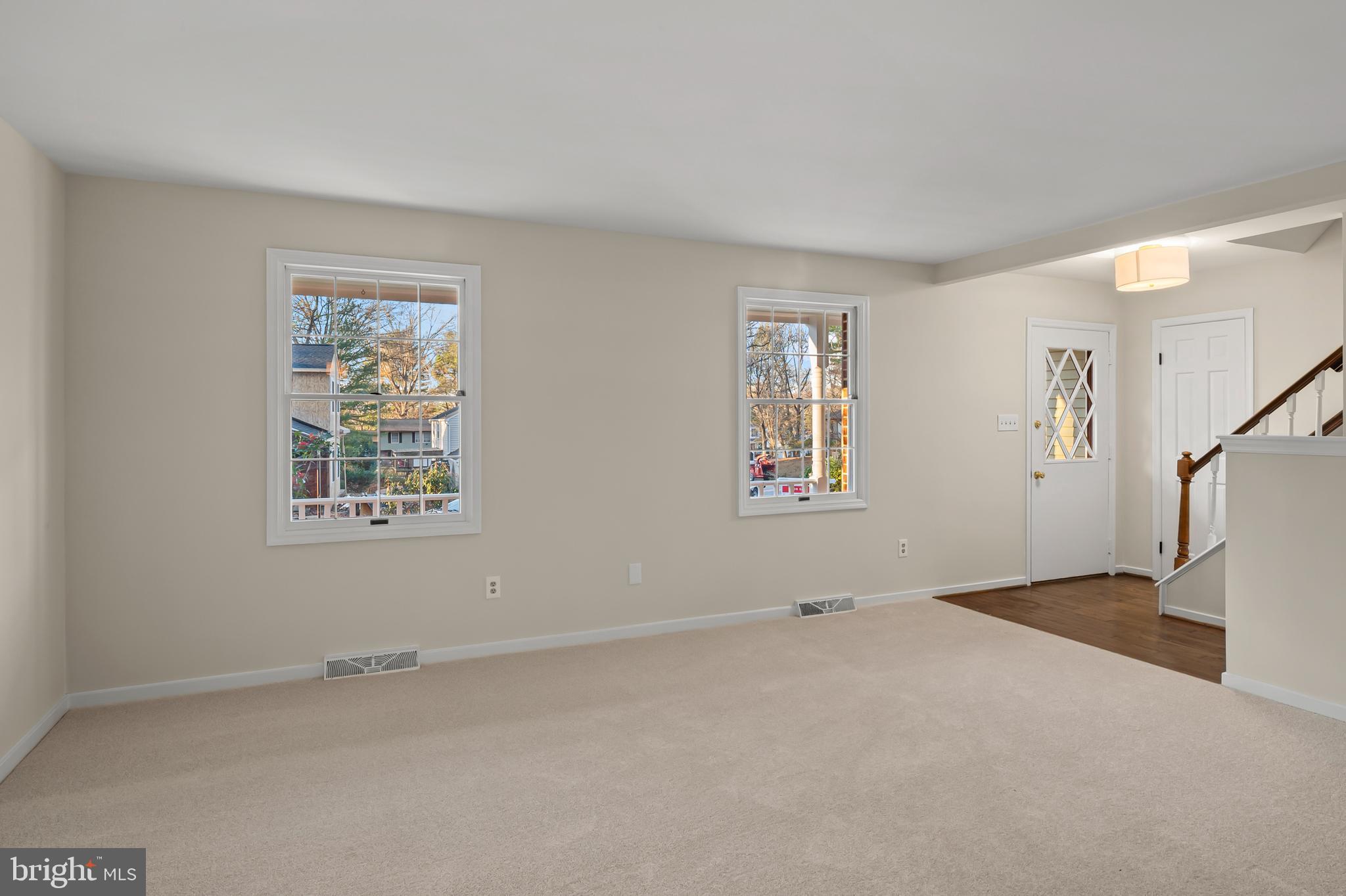 5454 CROWFLOCK COURT