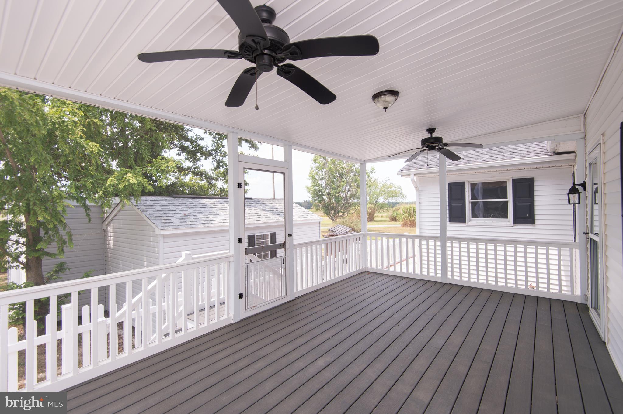 TAYLORS ISLAND - Residential