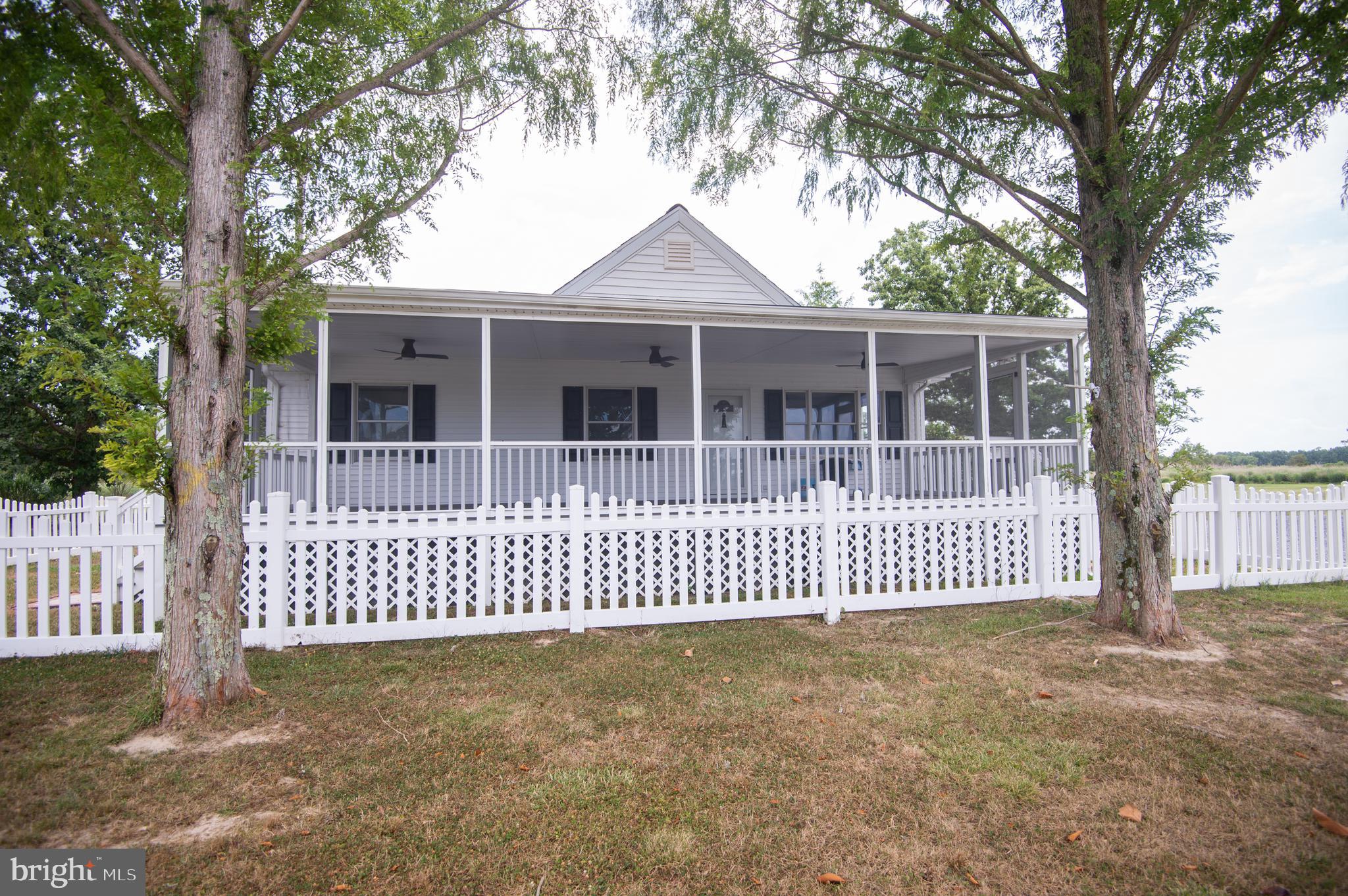 TAYLORS ISLAND - Residential