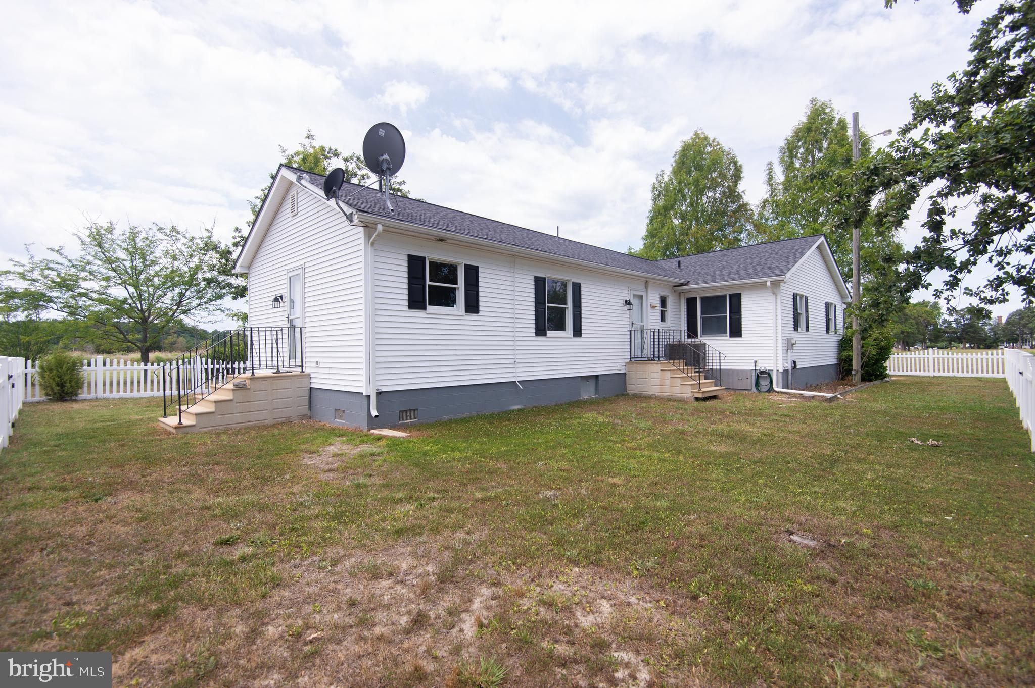 TAYLORS ISLAND - Residential