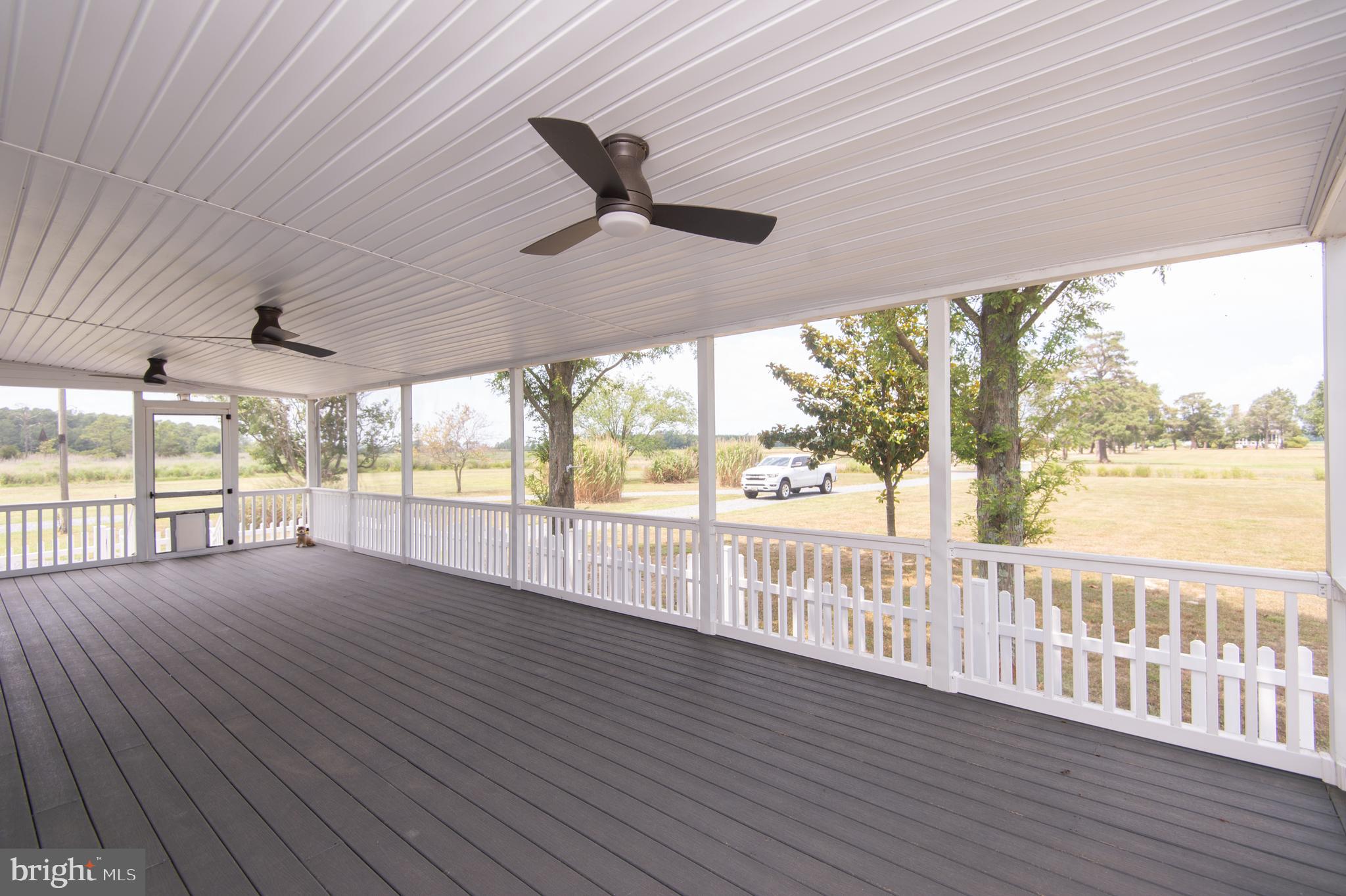 TAYLORS ISLAND - Residential