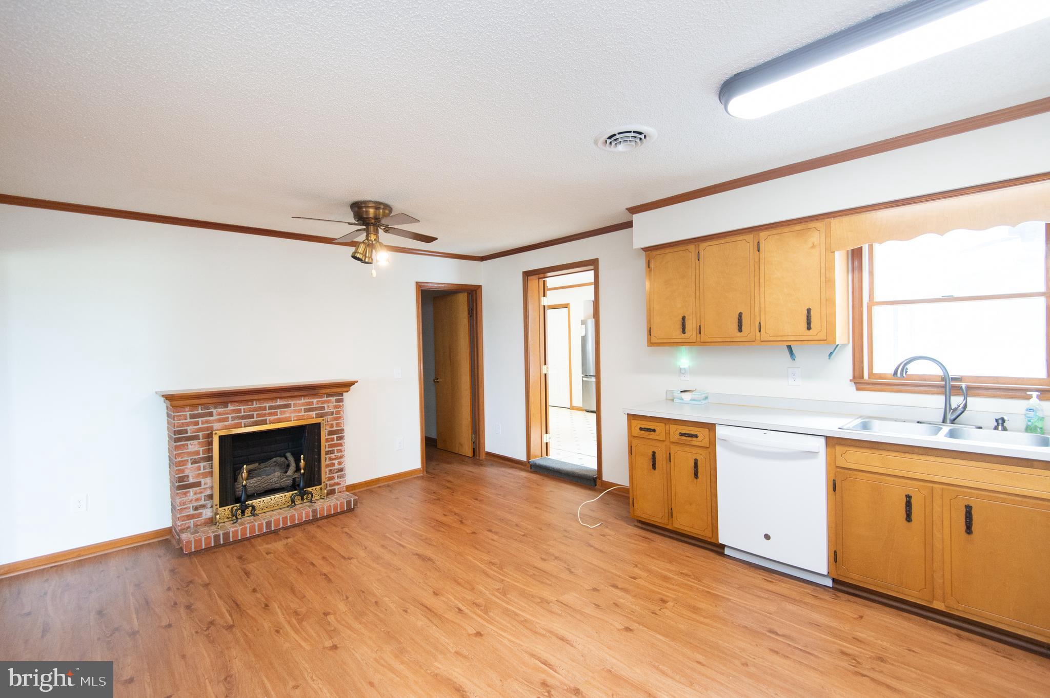 TAYLORS ISLAND - Residential