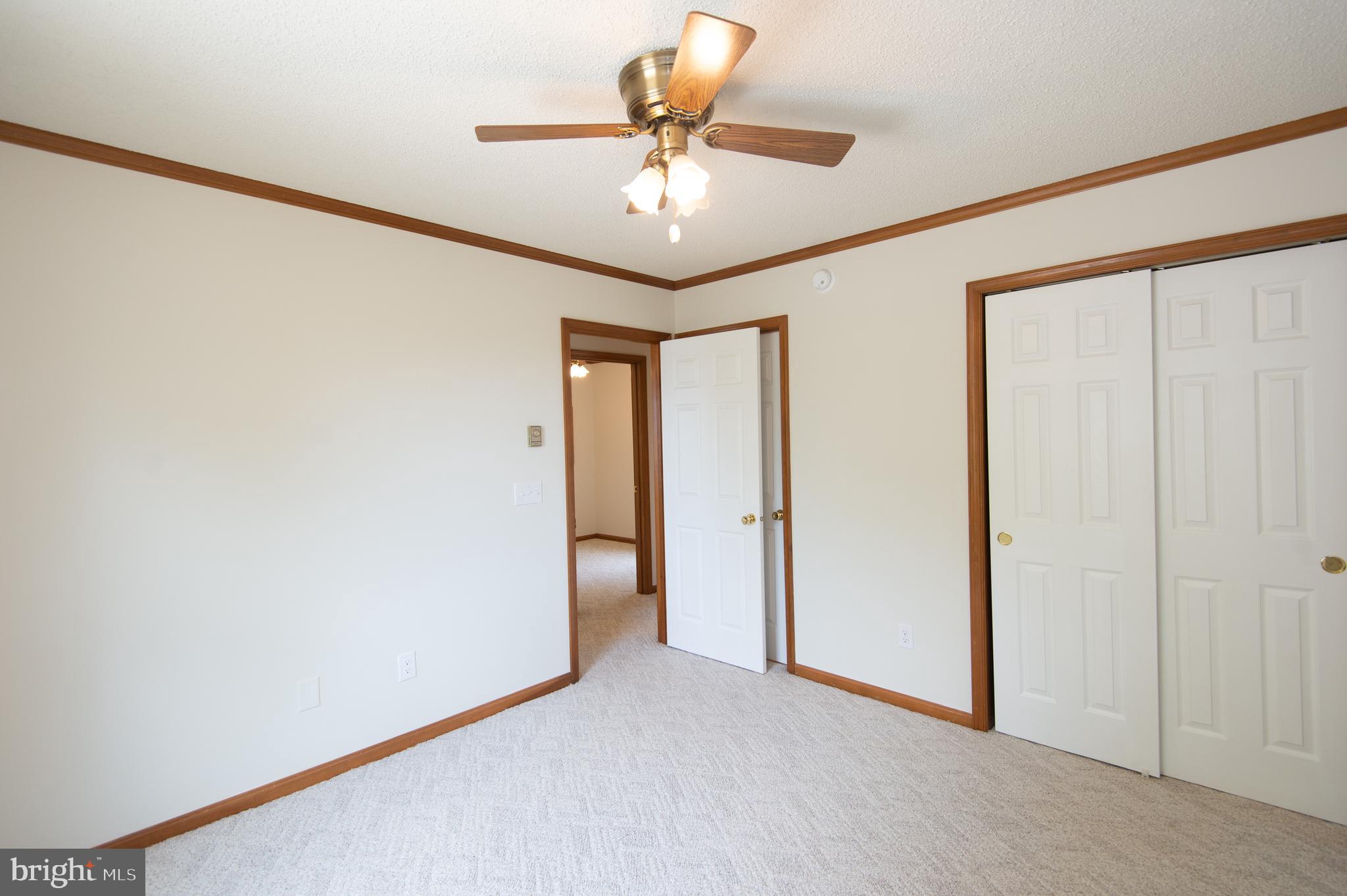 TAYLORS ISLAND - Residential