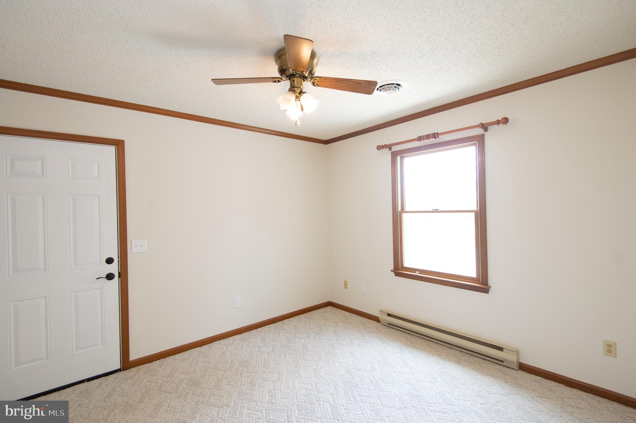 TAYLORS ISLAND - Residential