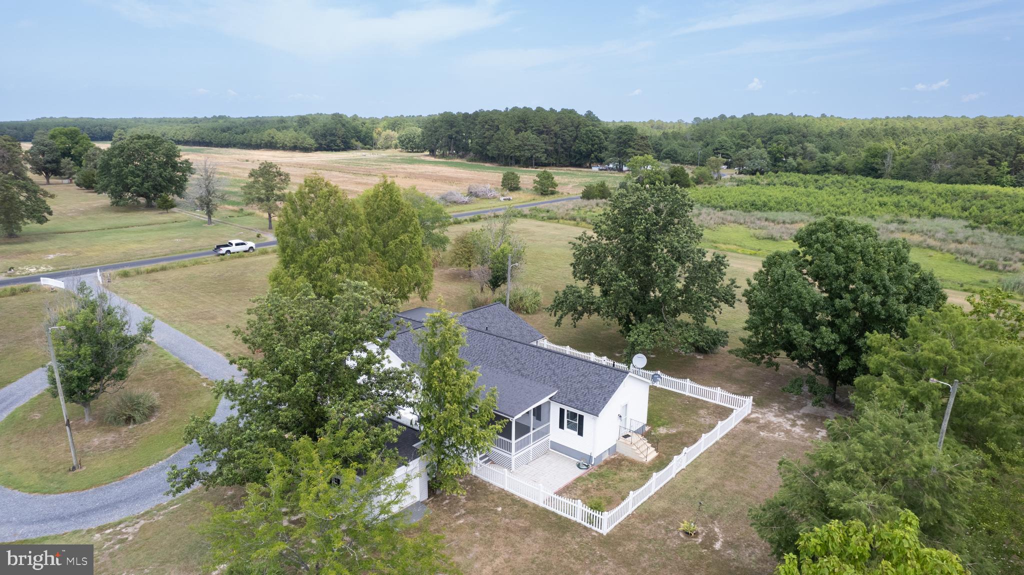 TAYLORS ISLAND - Residential