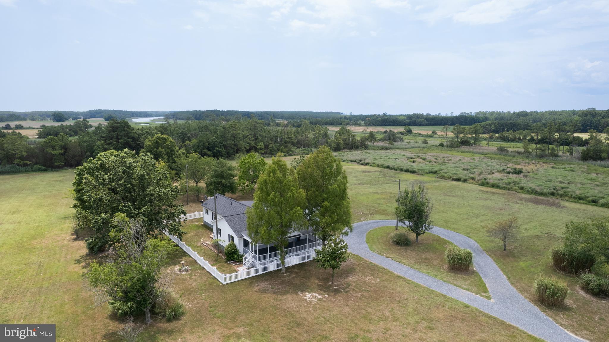 TAYLORS ISLAND - Residential